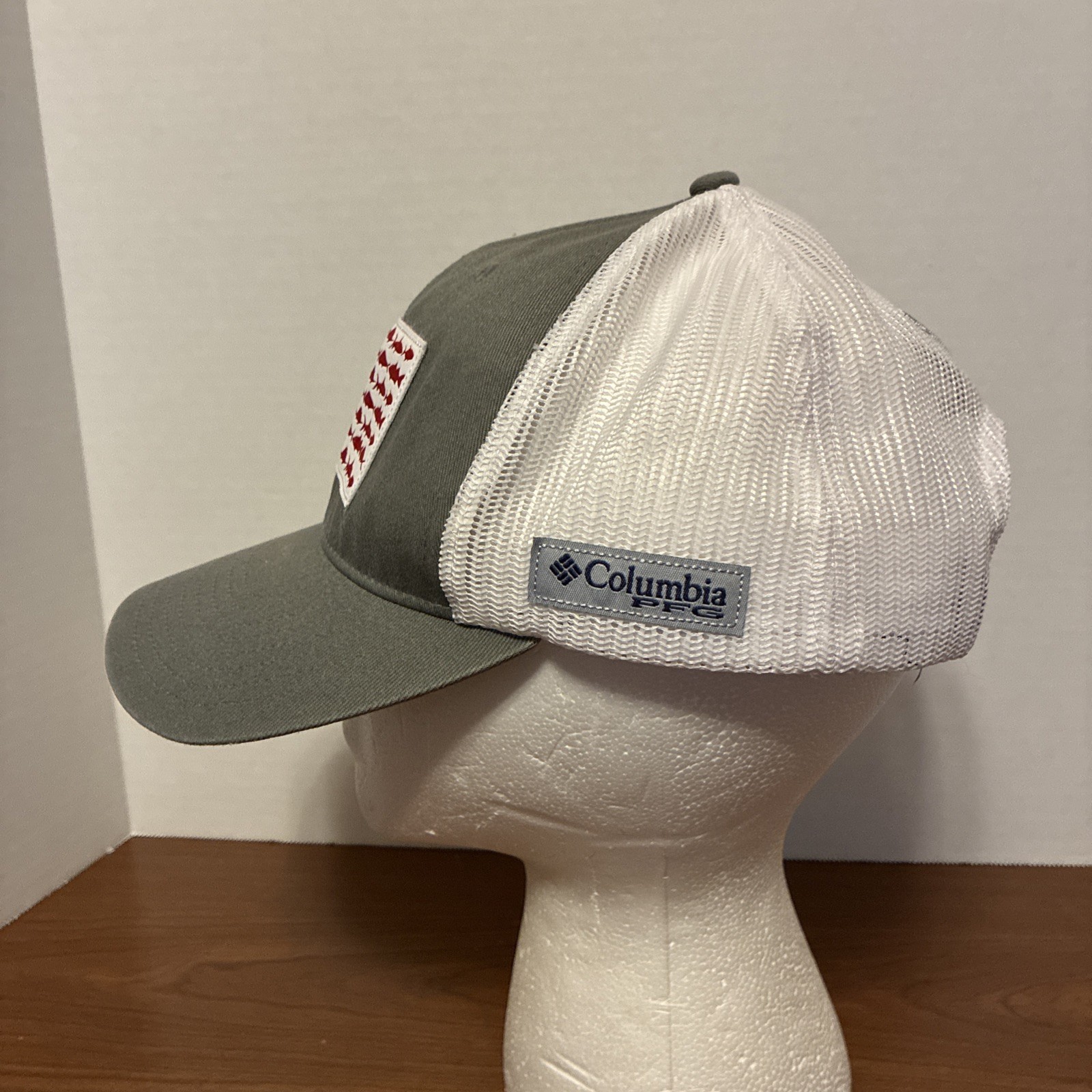 Columbia PFG Fish Flag Mesh Back Snapback Hat/Cap