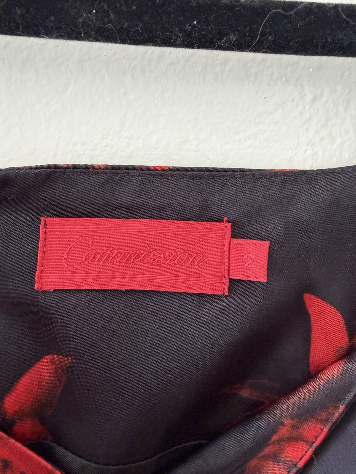 Commission Black Midi Cocktail Dress w/ Red Roses and Chain Strap Detail Size 2