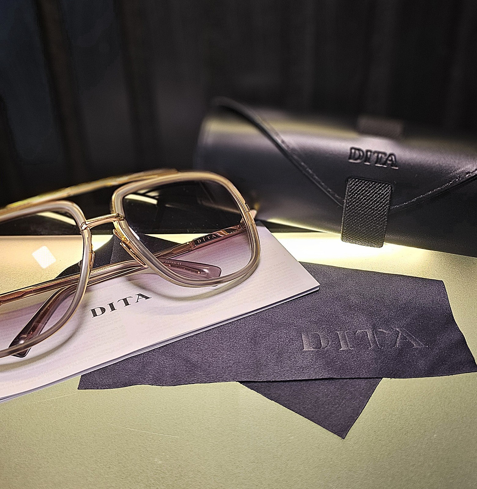 DITA MACH ONE Men’s Titanium Sunglasses Gold Frame Purple Tinted DRX-2030