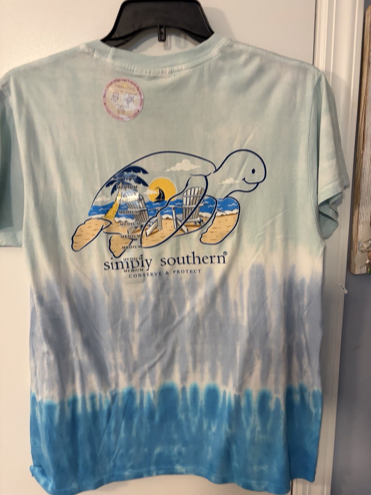 Women’s Simply Southern S/S “Track Your Turtle” T-Shirt – Ombré Blue Size Medium
