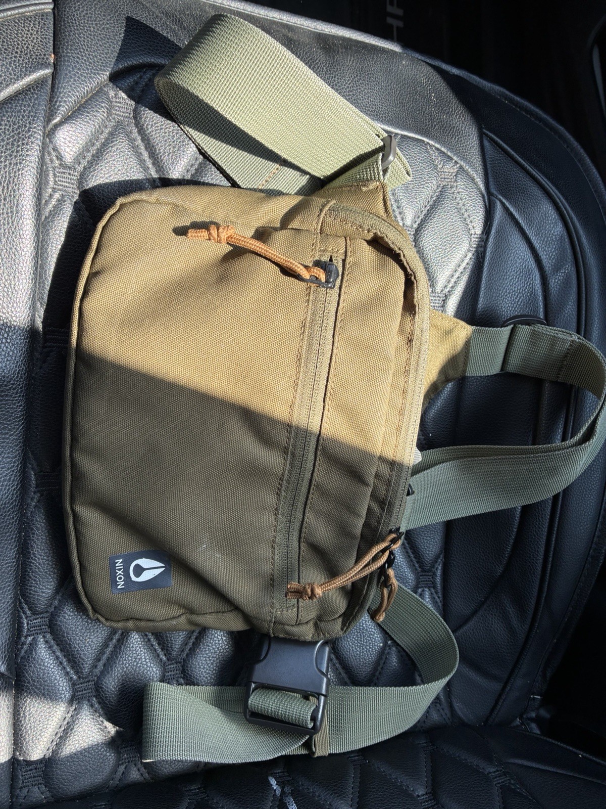 Nixon Shoulder Sling Chest Bag Men’s