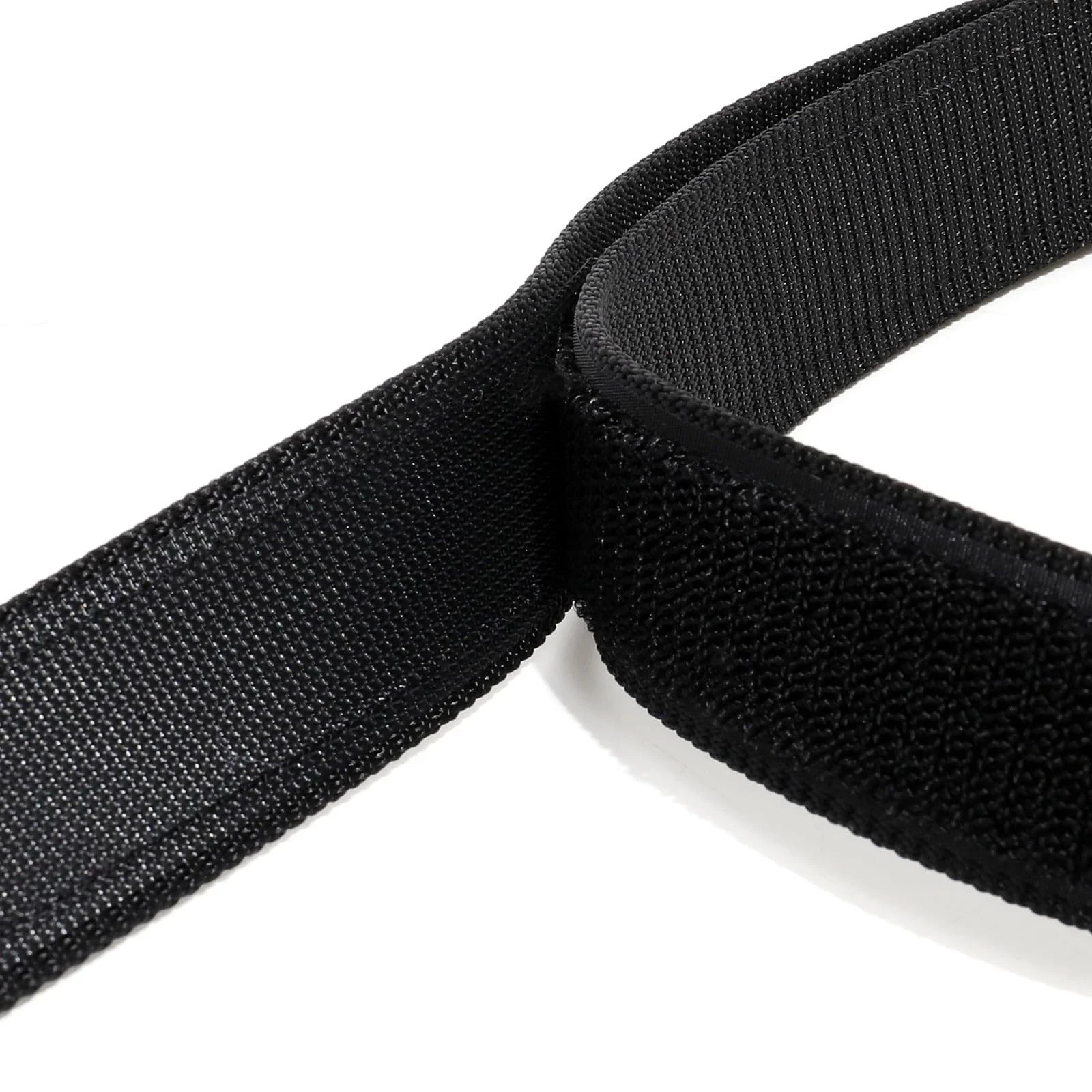 No-Scratch Nylon Belt 1 3/8″ No Metal Buckle Belt with Hook & Loop Closure TSA