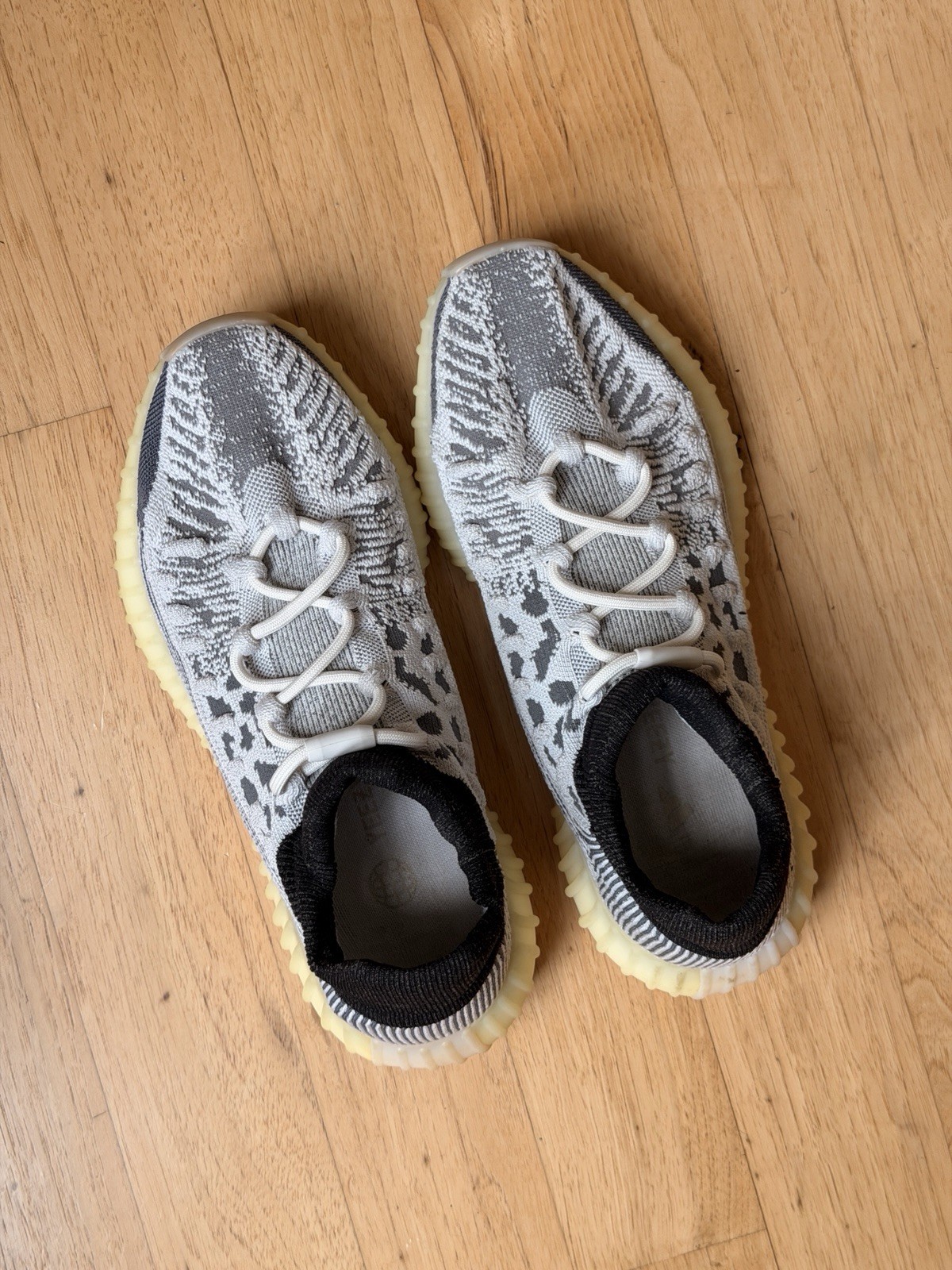 Size 10.5 – adidas Yeezy Boost 350 V2 CMPCT Panda
