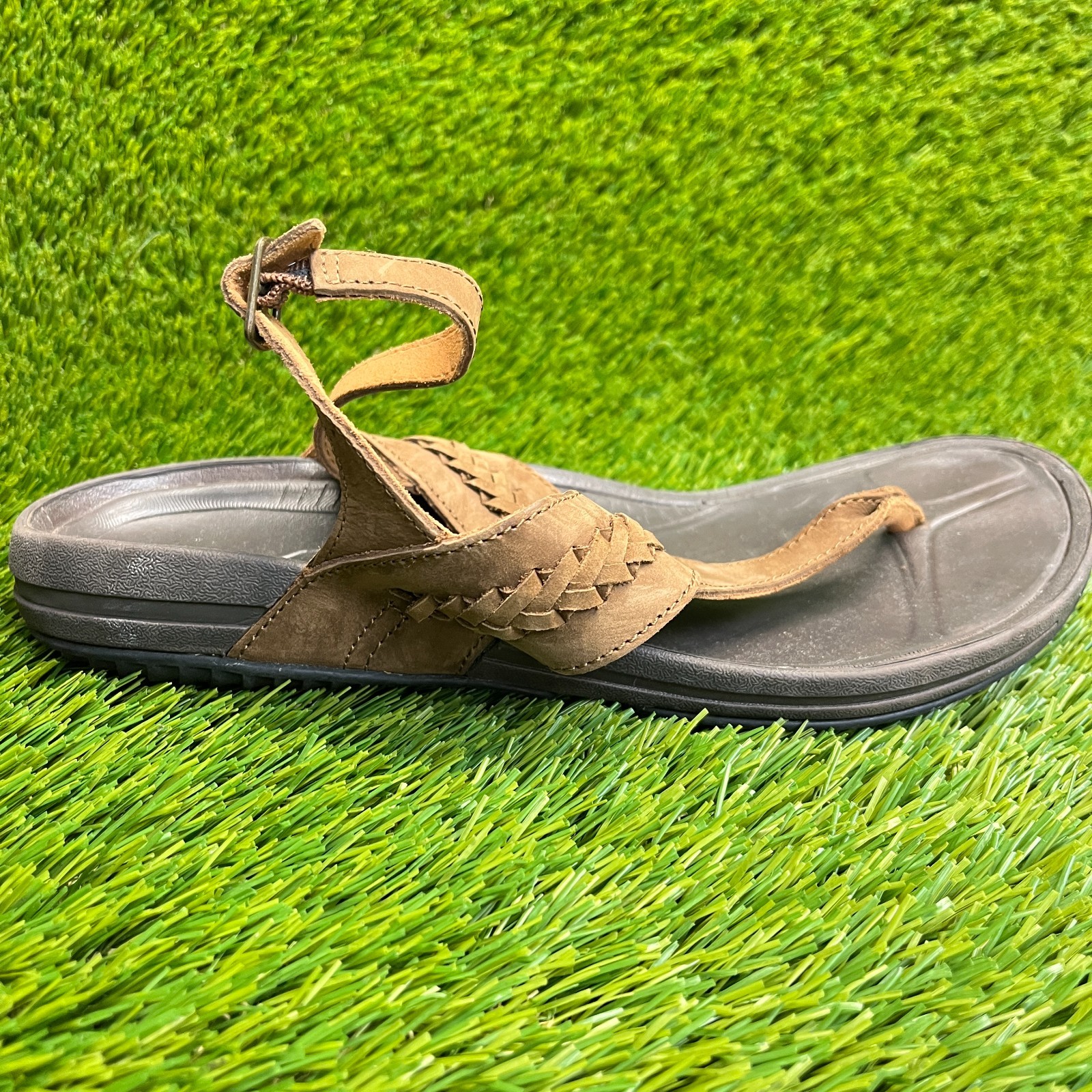 Kuru Letti Womens Size 10 Brown Beach Classic Outdoor Leather Thong Sandals