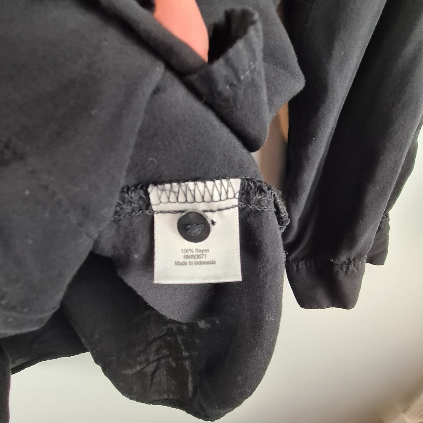 a.n.a. Women’s Black Button Up Collared Shirt 100% Rayon Lightweight Size L Tall
