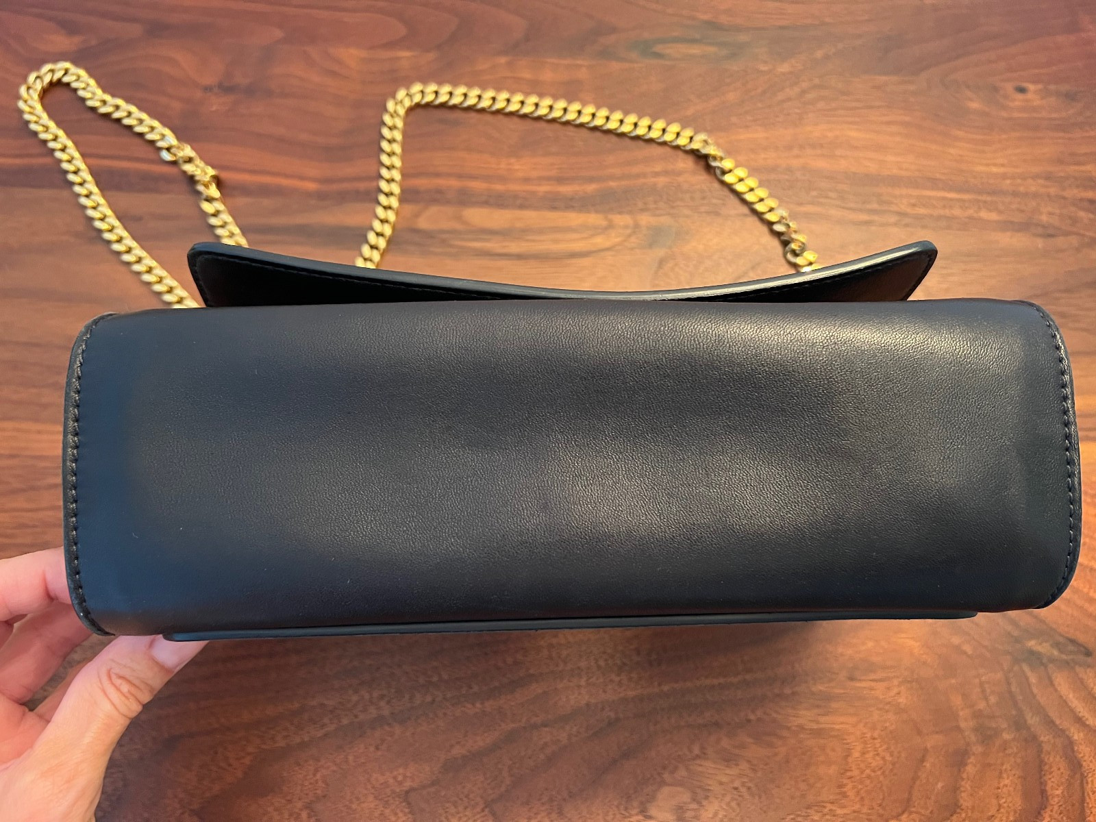 Chloé Elle Chain Clutch/Crossbody Bag Black Leather Gold Hardware