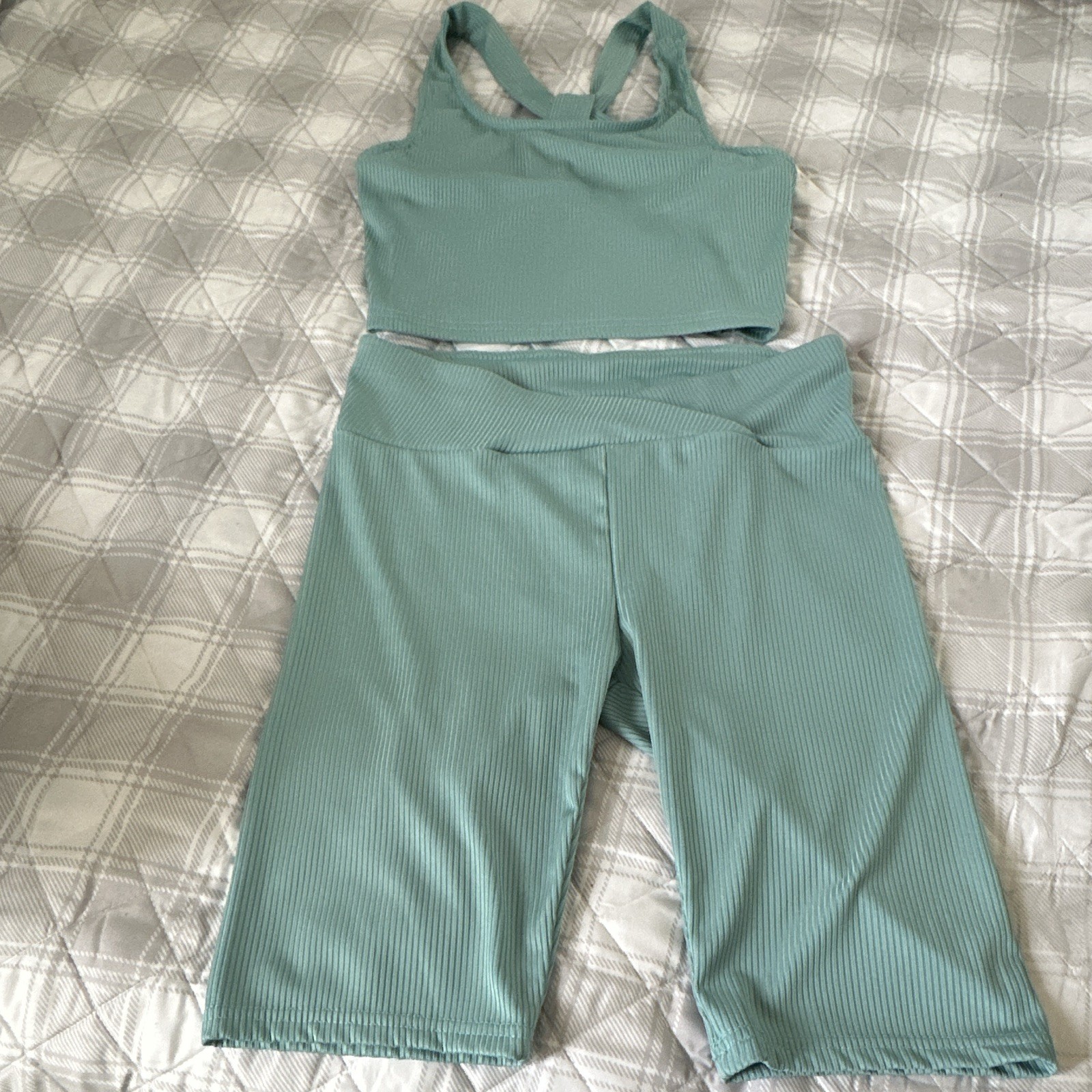 Shosho Ribbed 2-Piece Activewear Set for yoga Sage green M