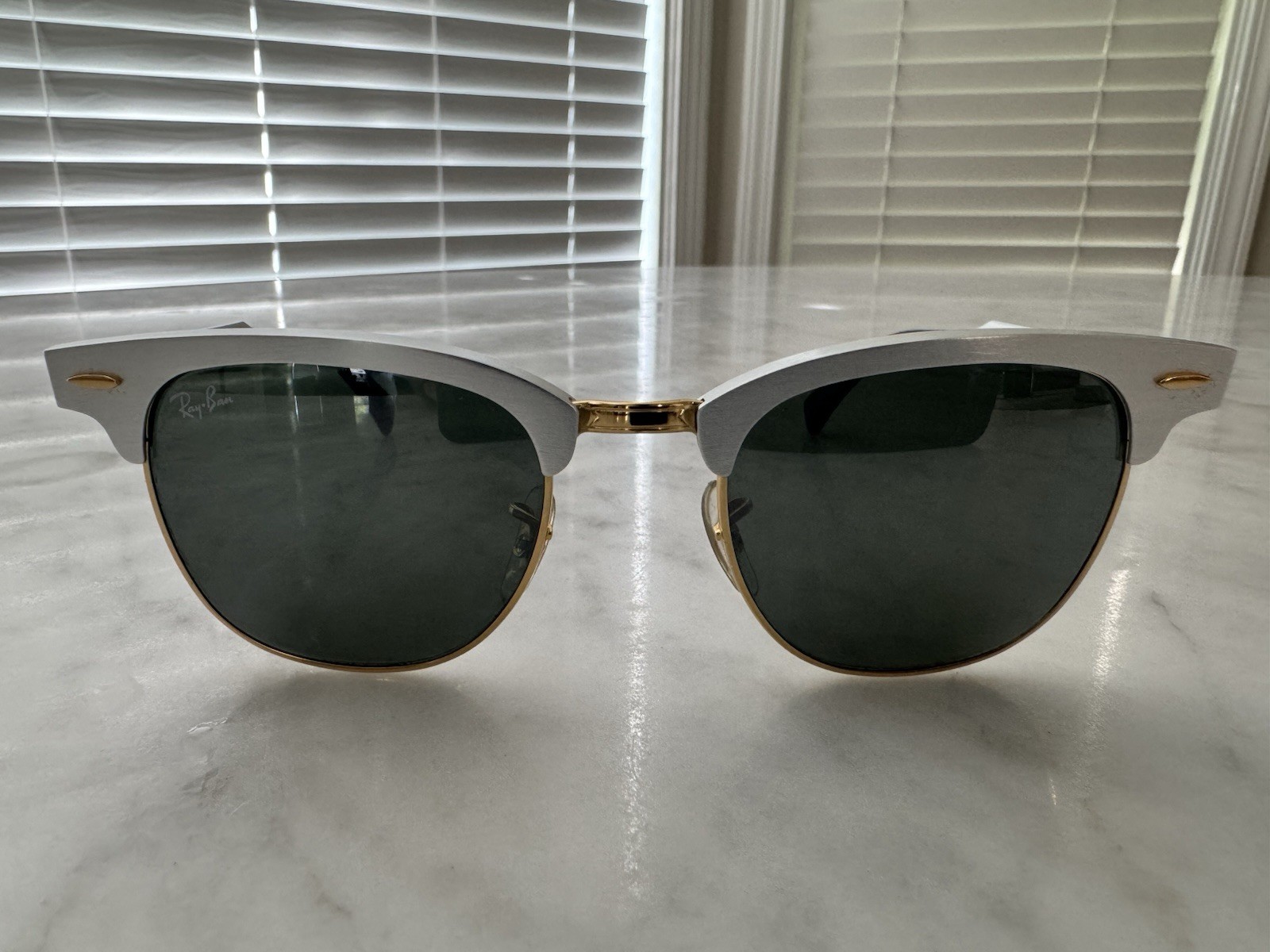 Ray-Ban Clubmaster Aluminum RB3507 137/40 Silver Mirror Sunglasses 51-21