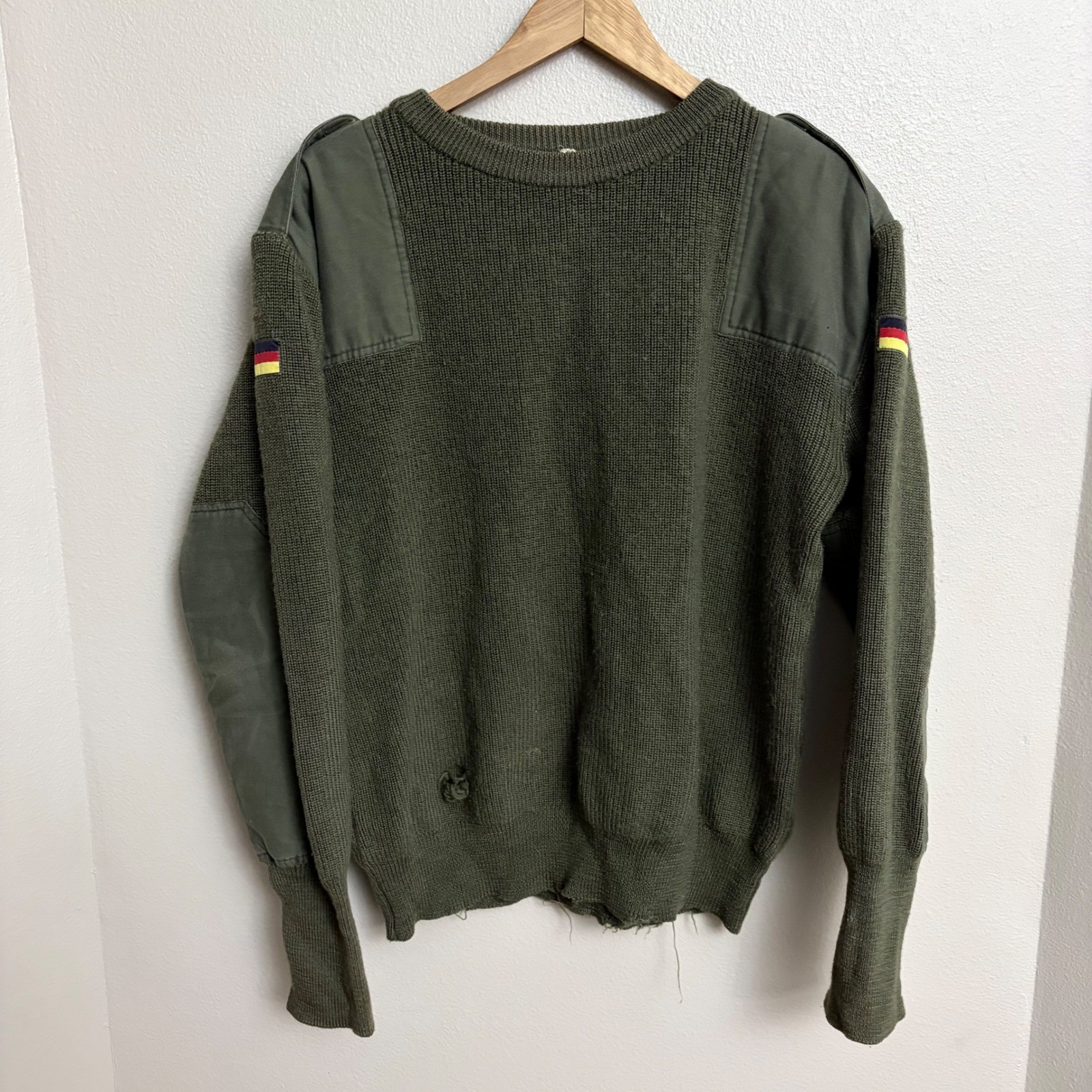 German Military Commando Sweater XL Vintage Distressed Wool Army Pullover
