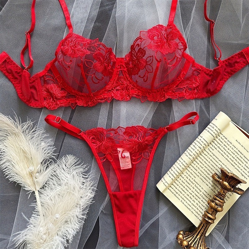 Women Floral Lace Lingerie Set Wireless Bra Cutout Crotch Thong 2 Piece Outfit