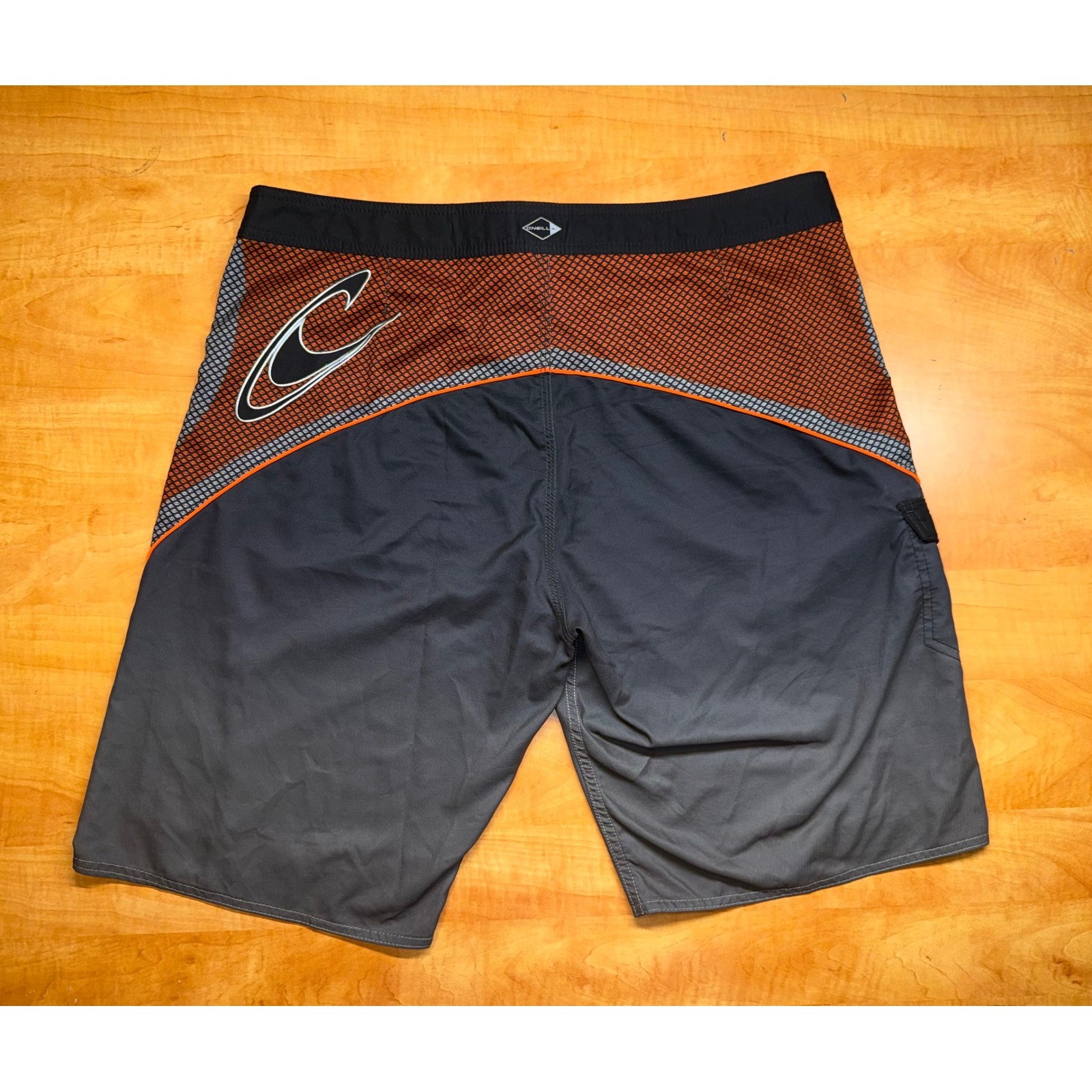 ONeill Mens Board Shorts Size 38 Grey Orange Ombre Cargo Pocket Swim Trunks