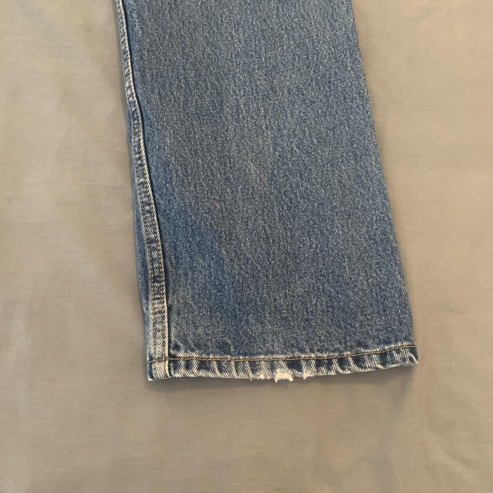 Levis 505 Jeans Mens 36×32 Blue Denim Straight Leg Medium Wash 100% Cotton Rodeo