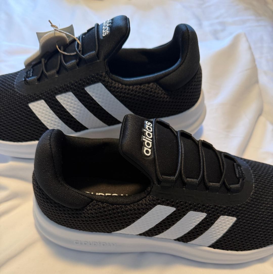 New Men’s Adidas 7.5 Lite Racer 4.0 Cloudfoam Comfort Running Shoes Black White