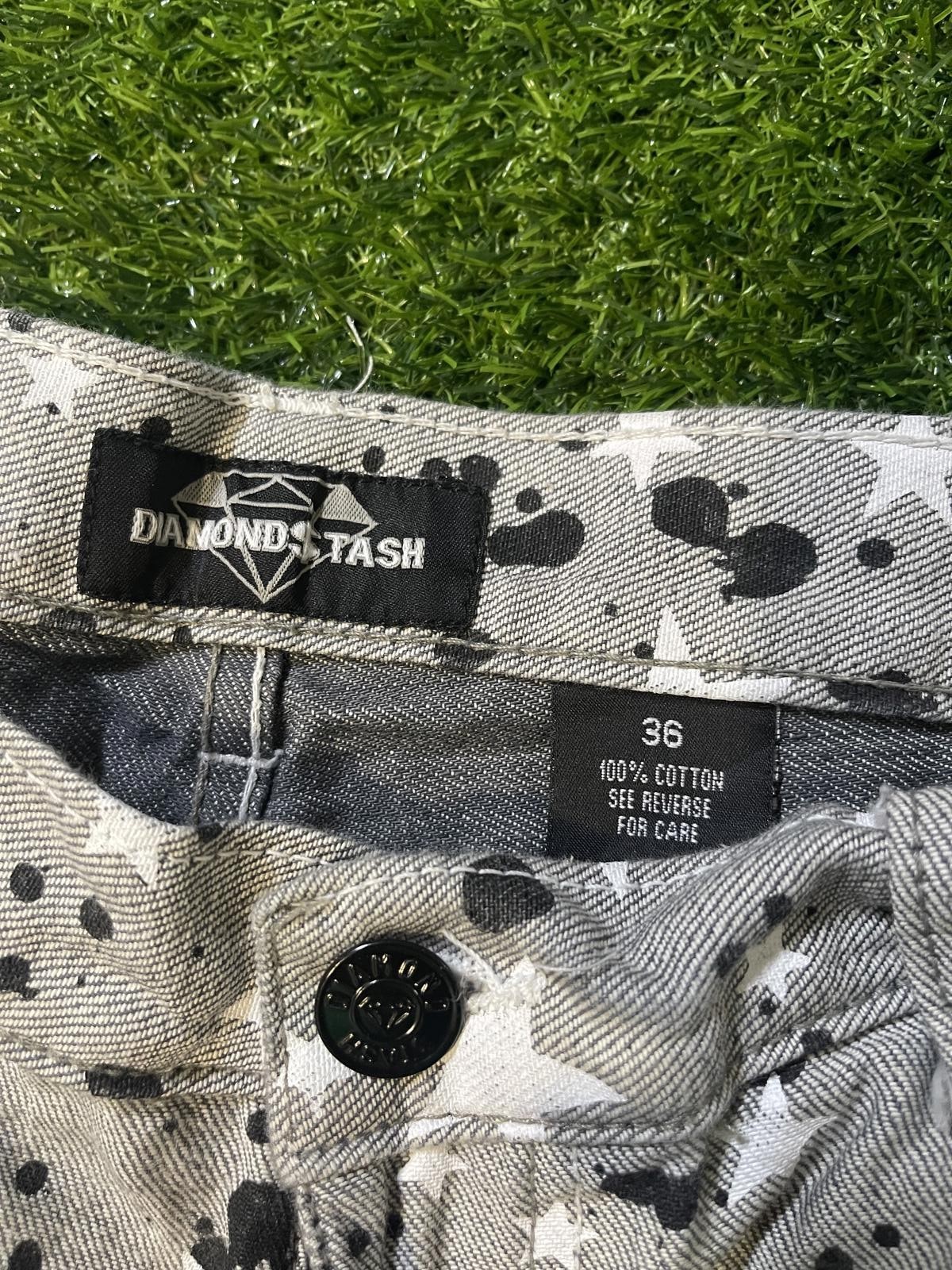 Diamond Dash Gray Star Jeans 36×36