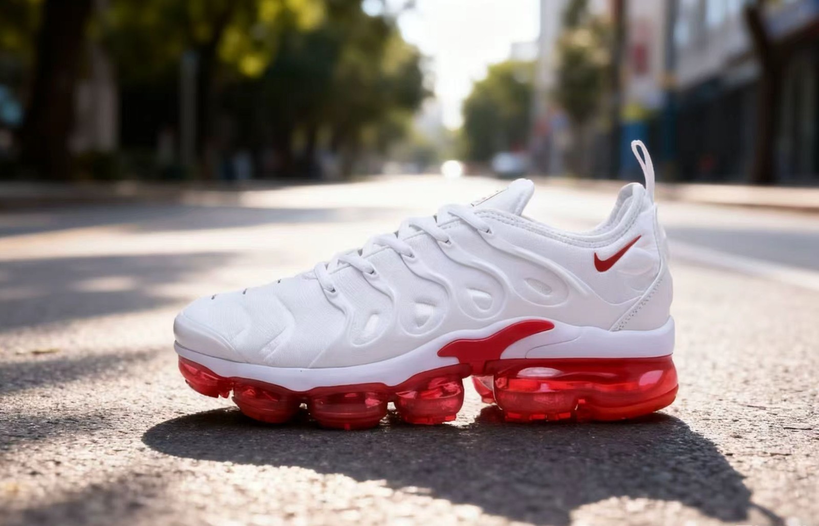 Nike Air Vapormax Plus TN White Red Men’s Shoes Size 7-12 Free Shipping
