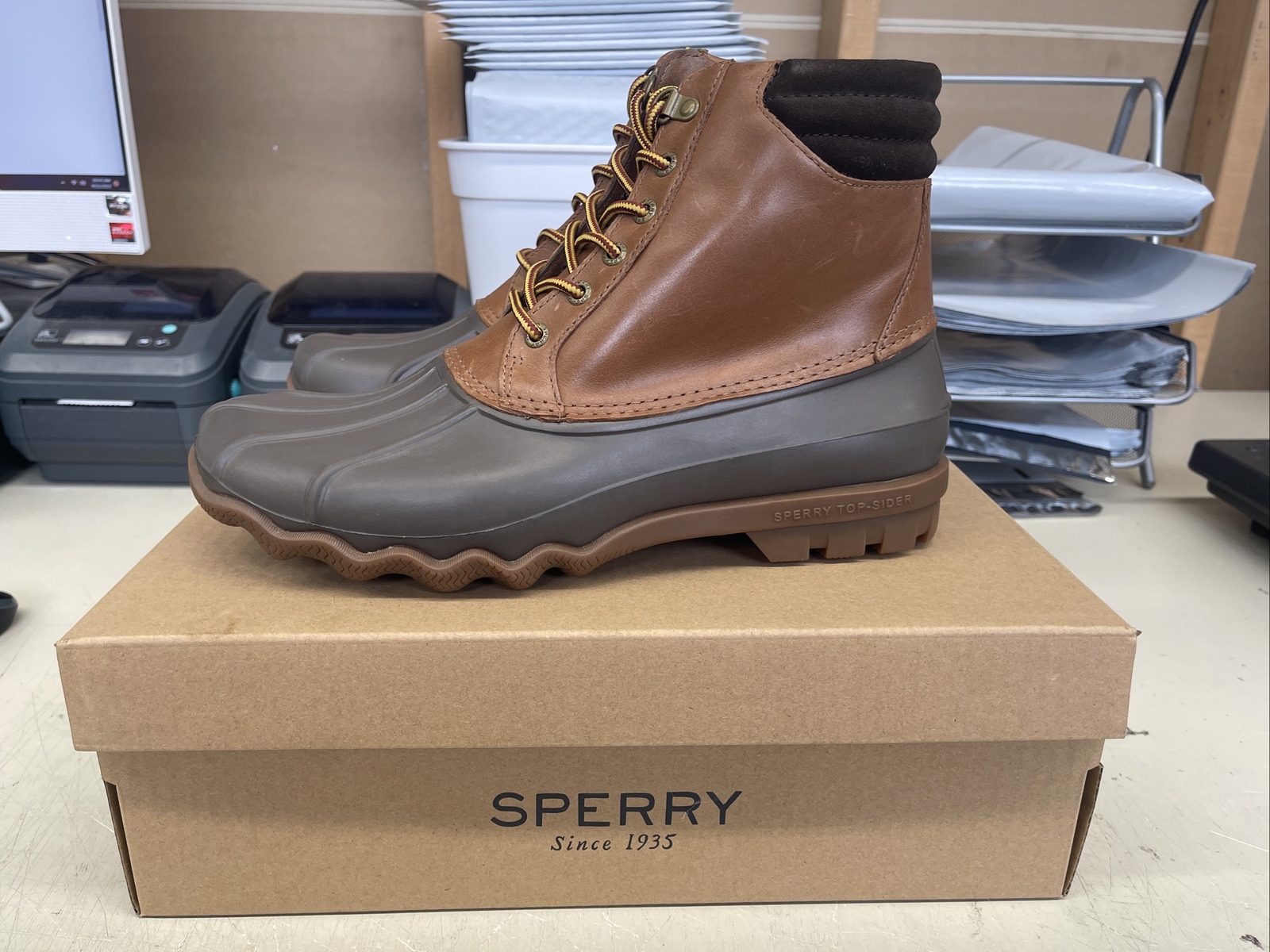PICK SIZE – Sperry Men’s Avenue Duck Boot Tan / Brown