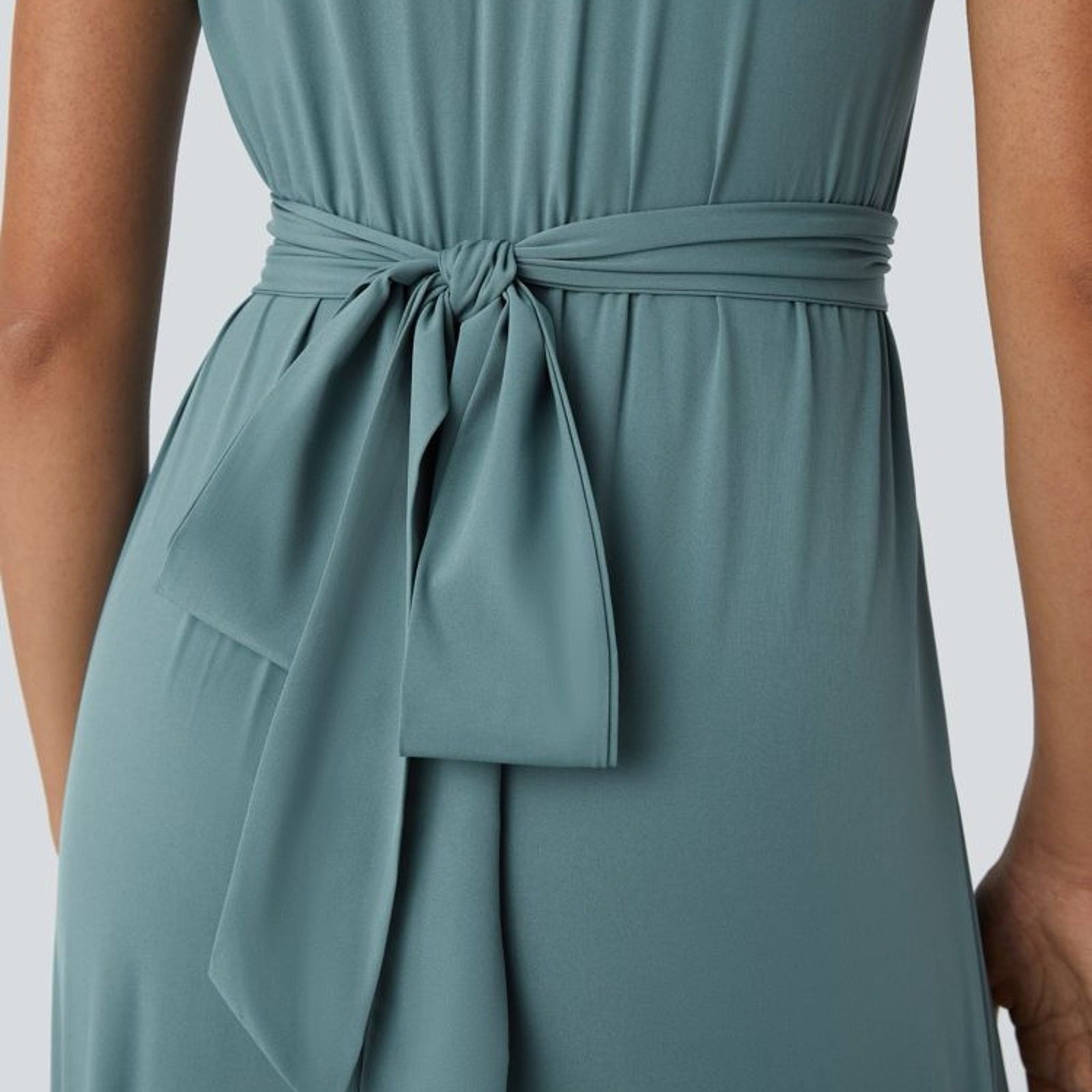 HALARA Breezeful™ V Neck Short Sleeve Pocket Tie Back Quick Dry Midi Dress-NWT
