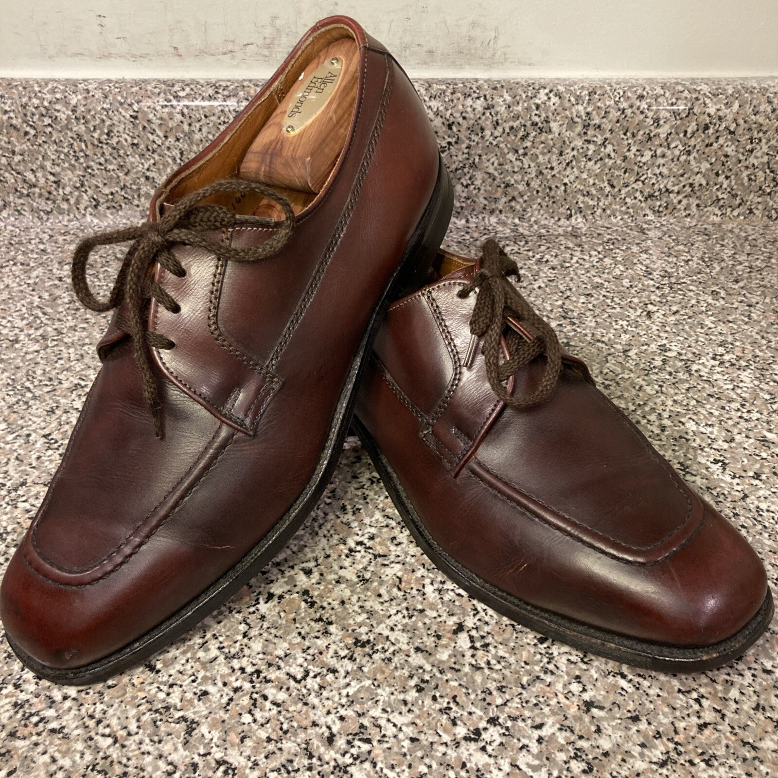 ET Wright Breather Arch Preserver 392 Burgundy Leather Apron Toe Derby Men’s 9E