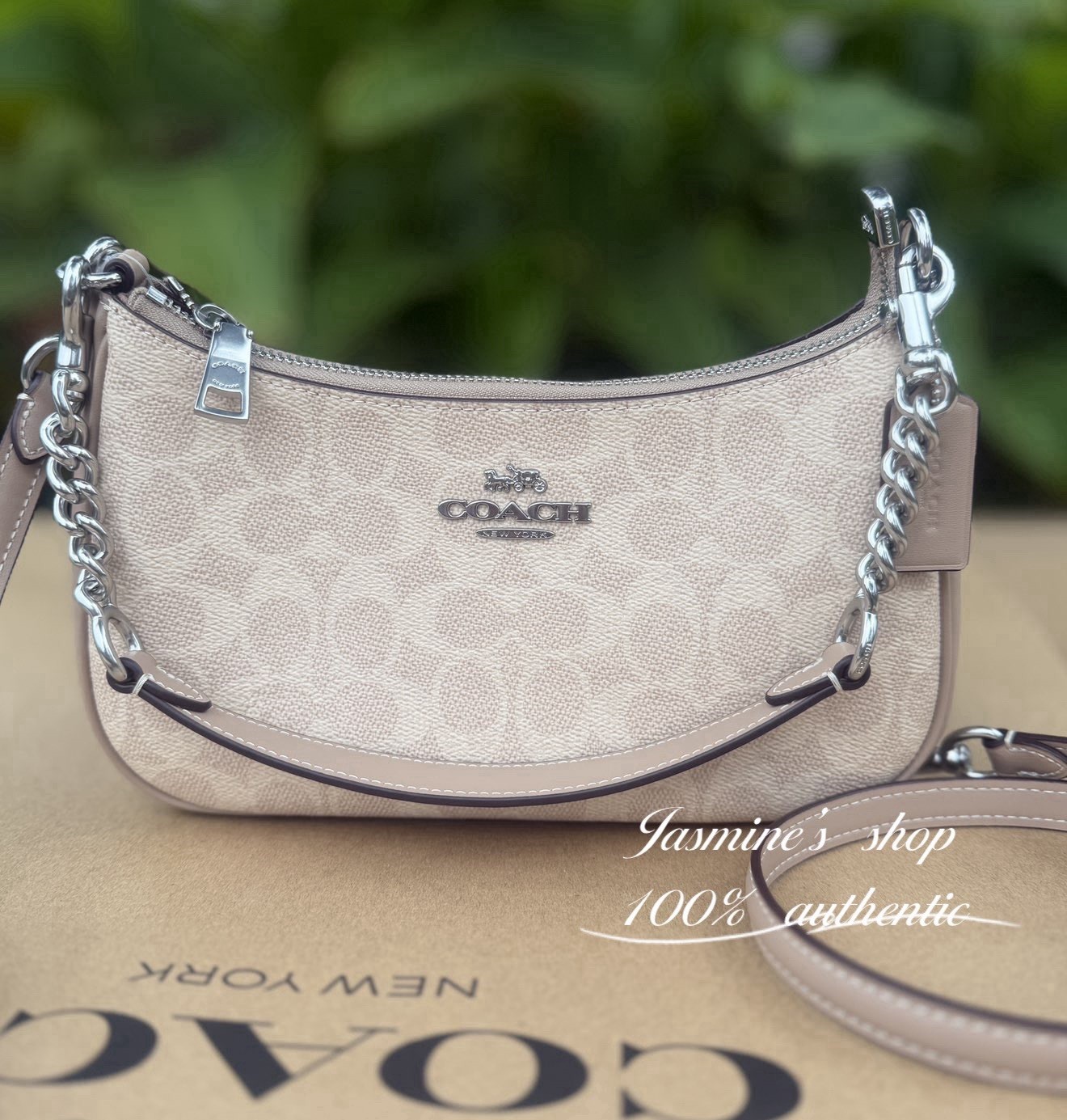 NWT Coach Teri Shoulder Bag In Signature Canvas cv933