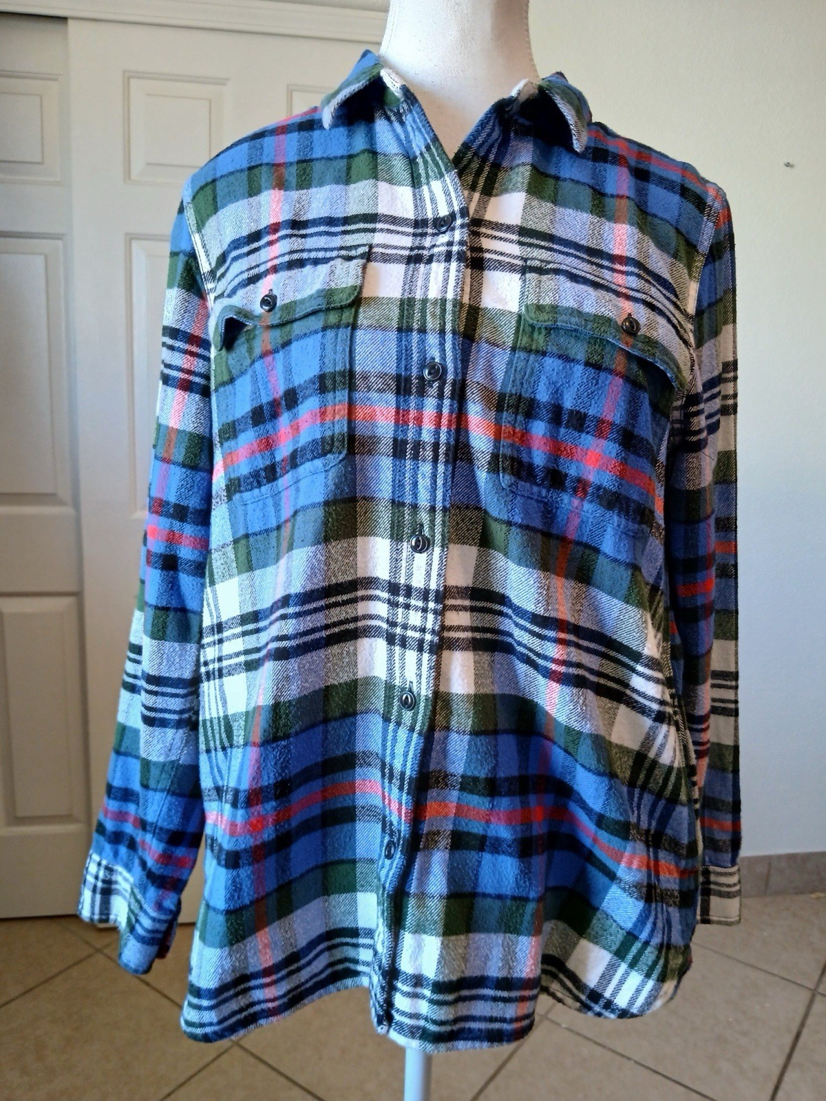 Madewell Womens heavy weight flannel plaid button down shirt Medium Cabin