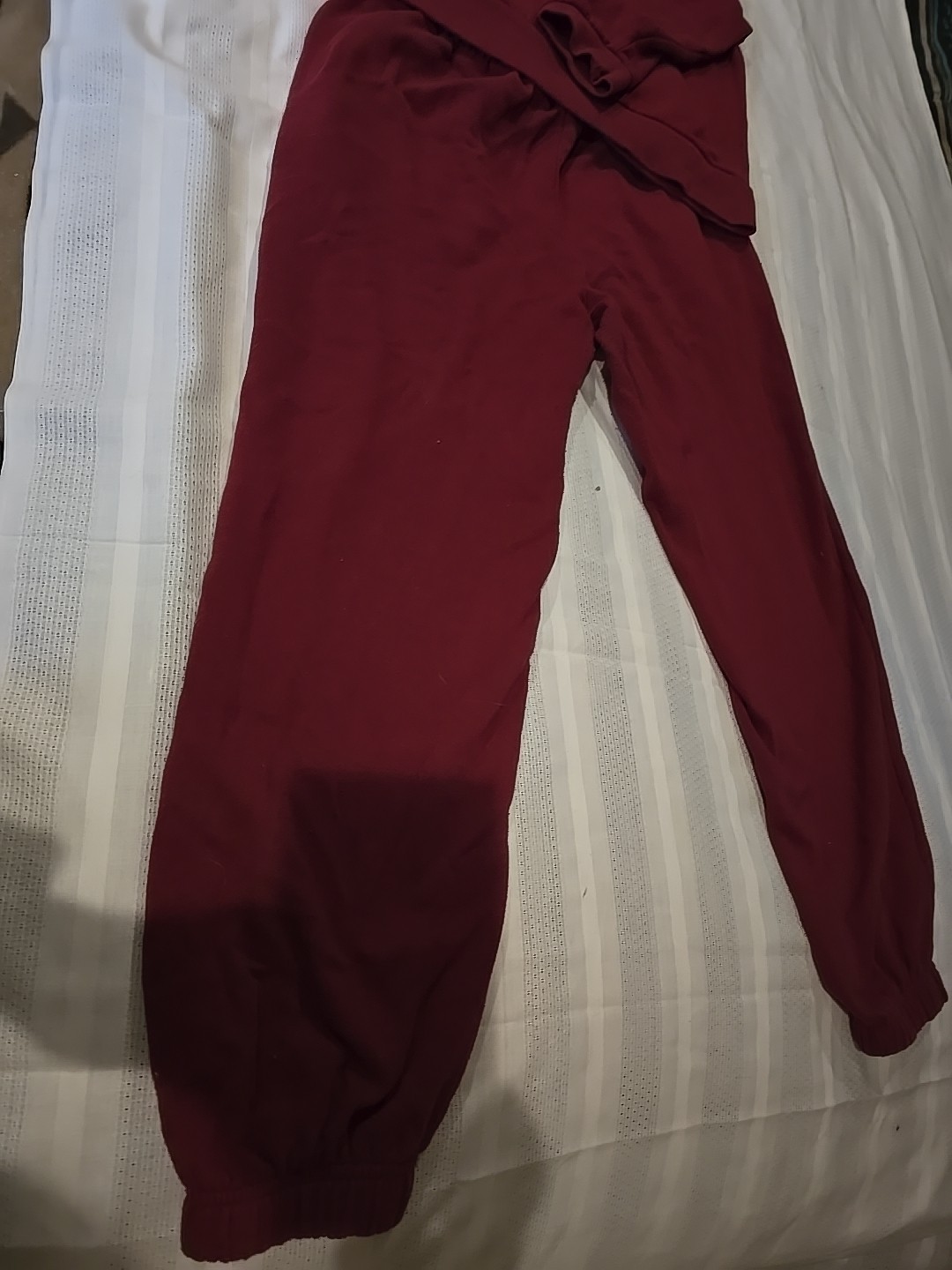 Harry Potter Gryffindor Quidditch Seeker Woman’s M 2 Piece Hoodie/Sweatpant
