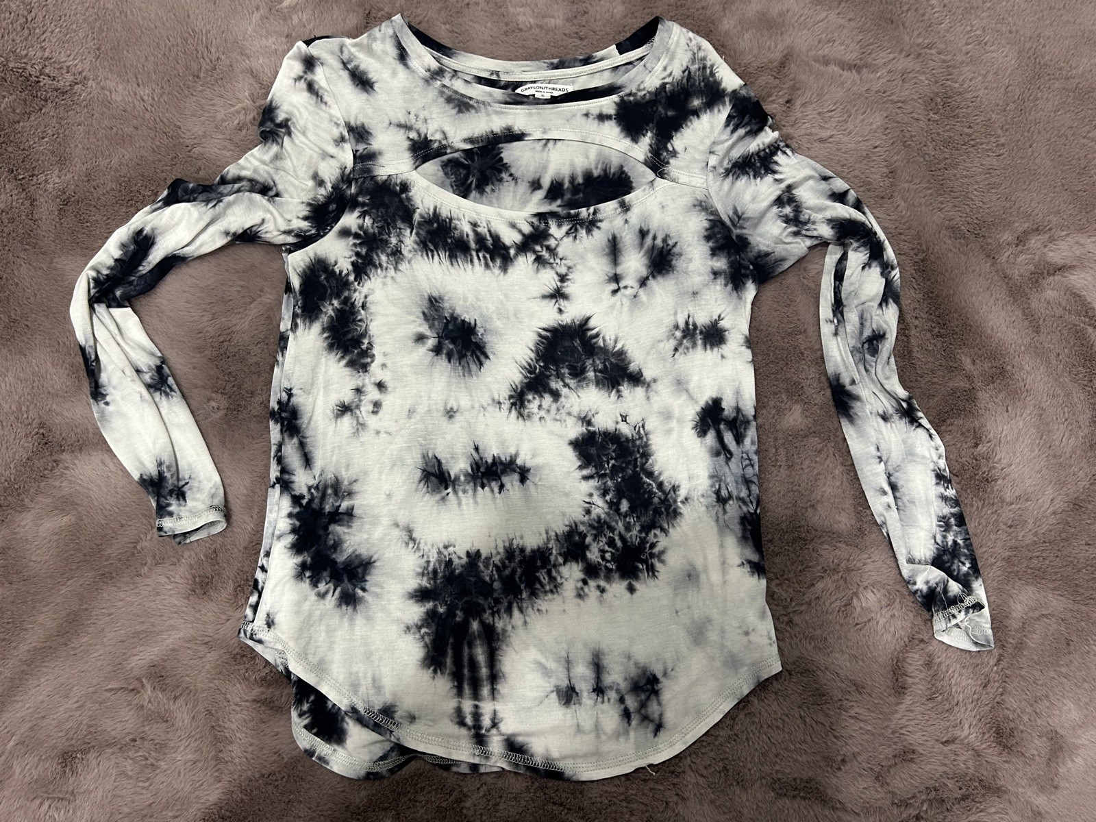 Grayson/Threads Long Sleeved Tie Due Black And White Key Hole Top Small