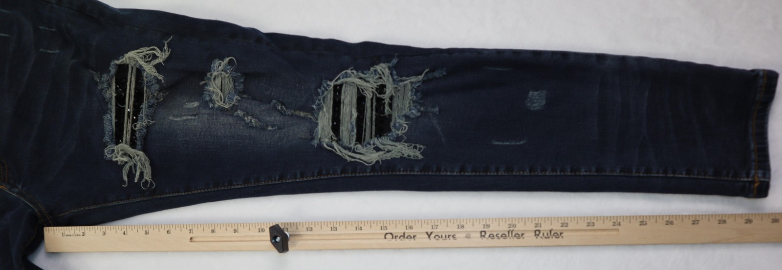 Amiri Jeans Men’s 37×30 Blue Skinny Distressed Studded Ripped Button Fly USA