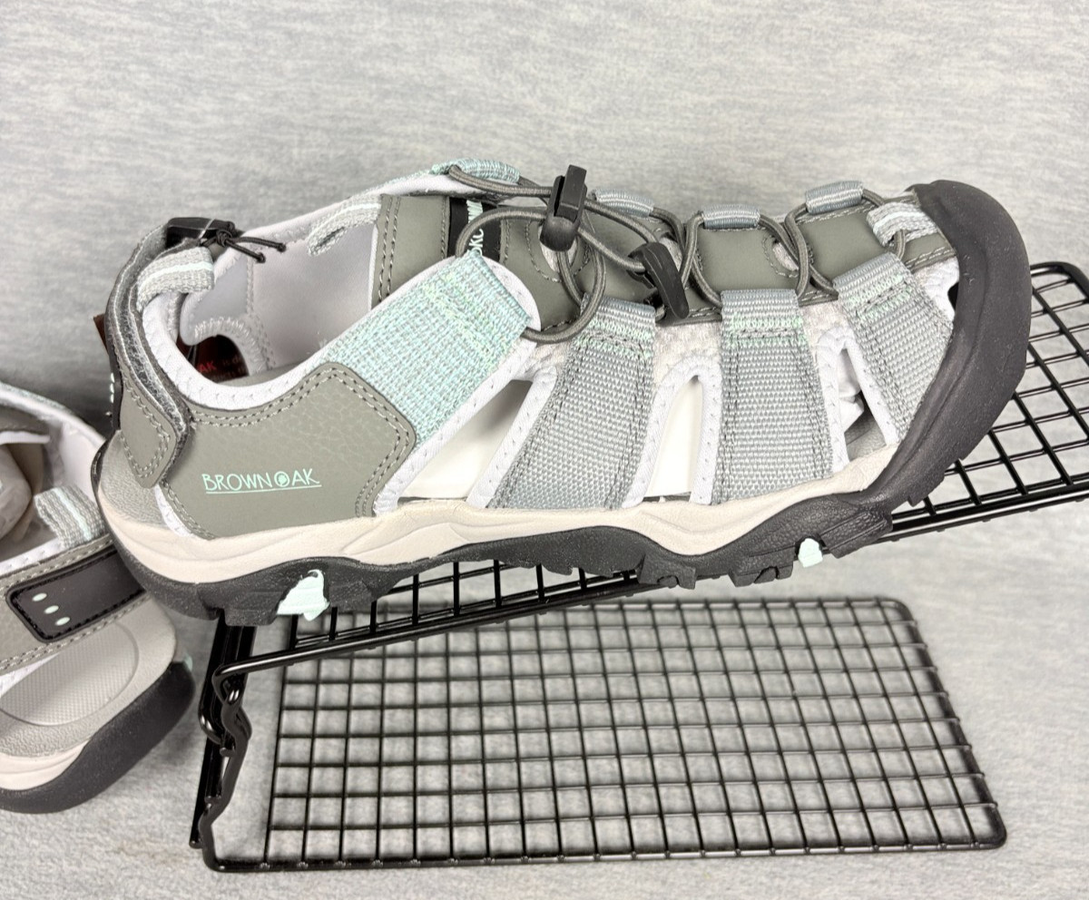 Brown Oak Closed Toe Sandals Womens 7 Gray Green Waterproof Hiking Boating ADJ
