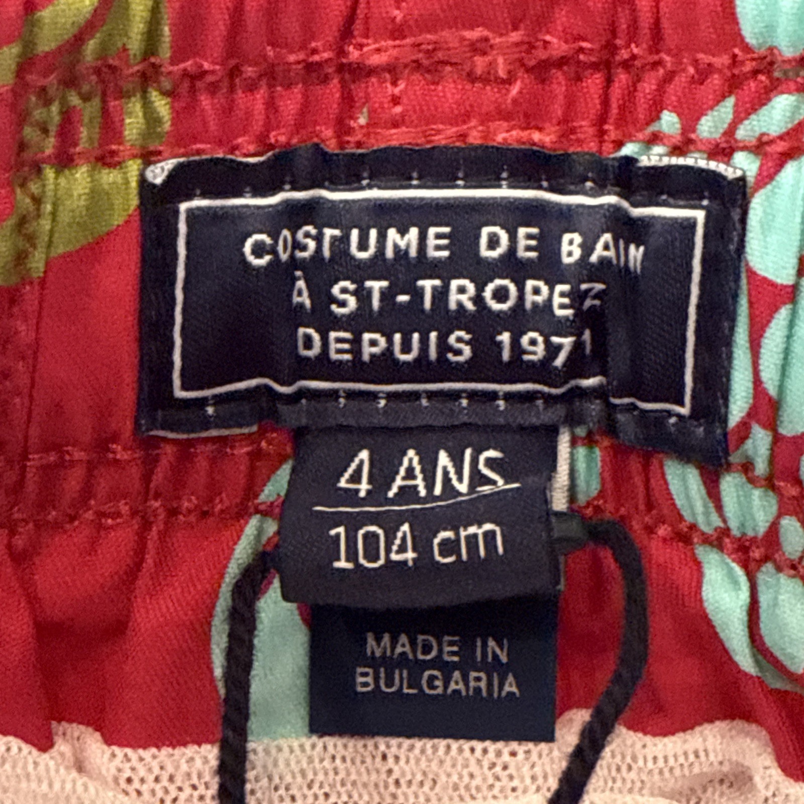 Vilebrequin Boys Jim Turtle Printed Swim Trunks Size 4 Bourgogne Jim C3B36 NEW