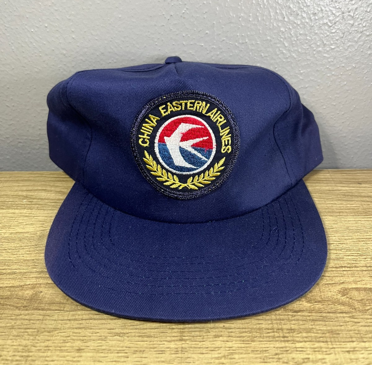 Vintage – China Eastern Airlines – Blue Snapback Patch Pilot Aviation Hat Cap