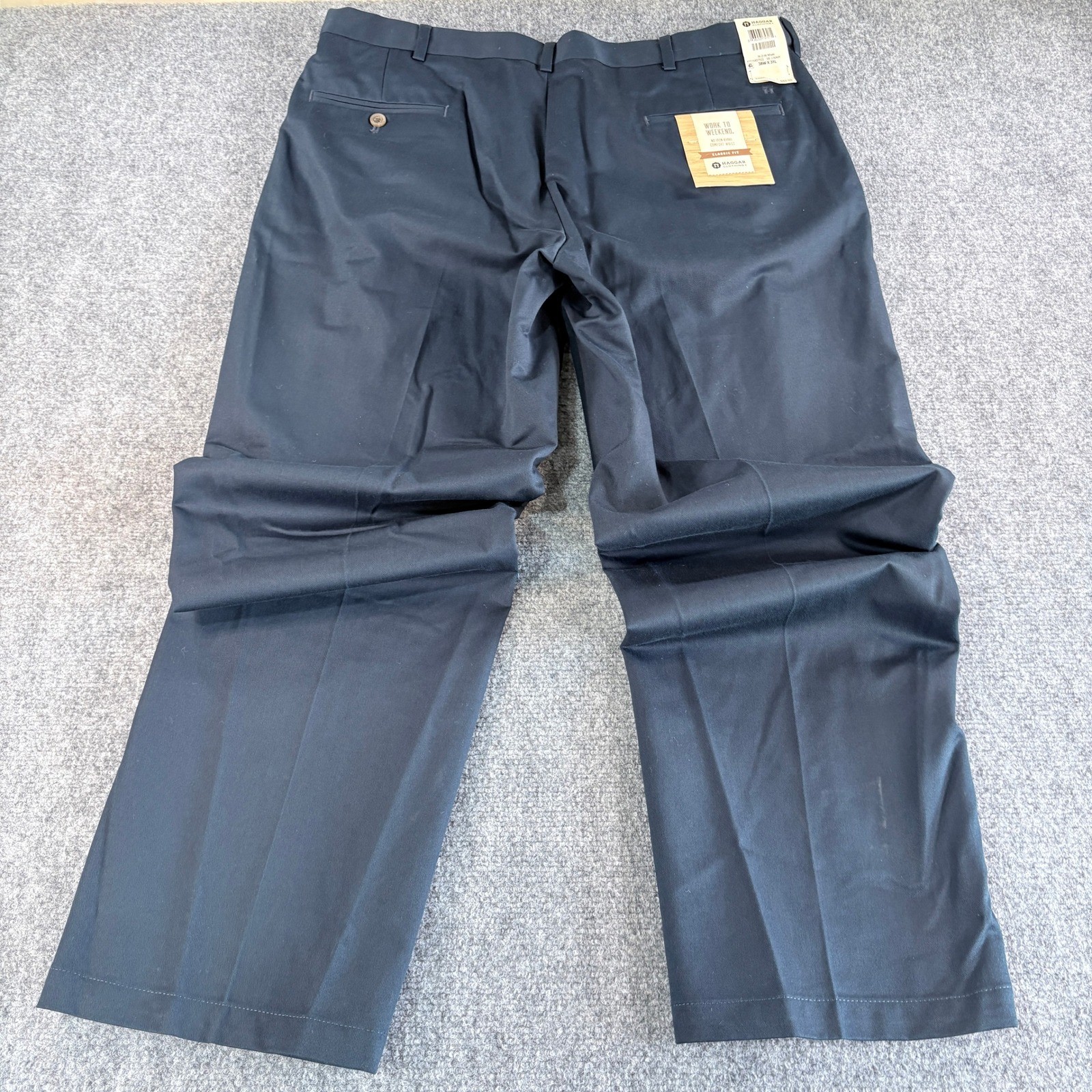 Haggar Work to Weekend No Iron Khaki Mens Navy Blue Classic Fit Pants 38×31 NEW