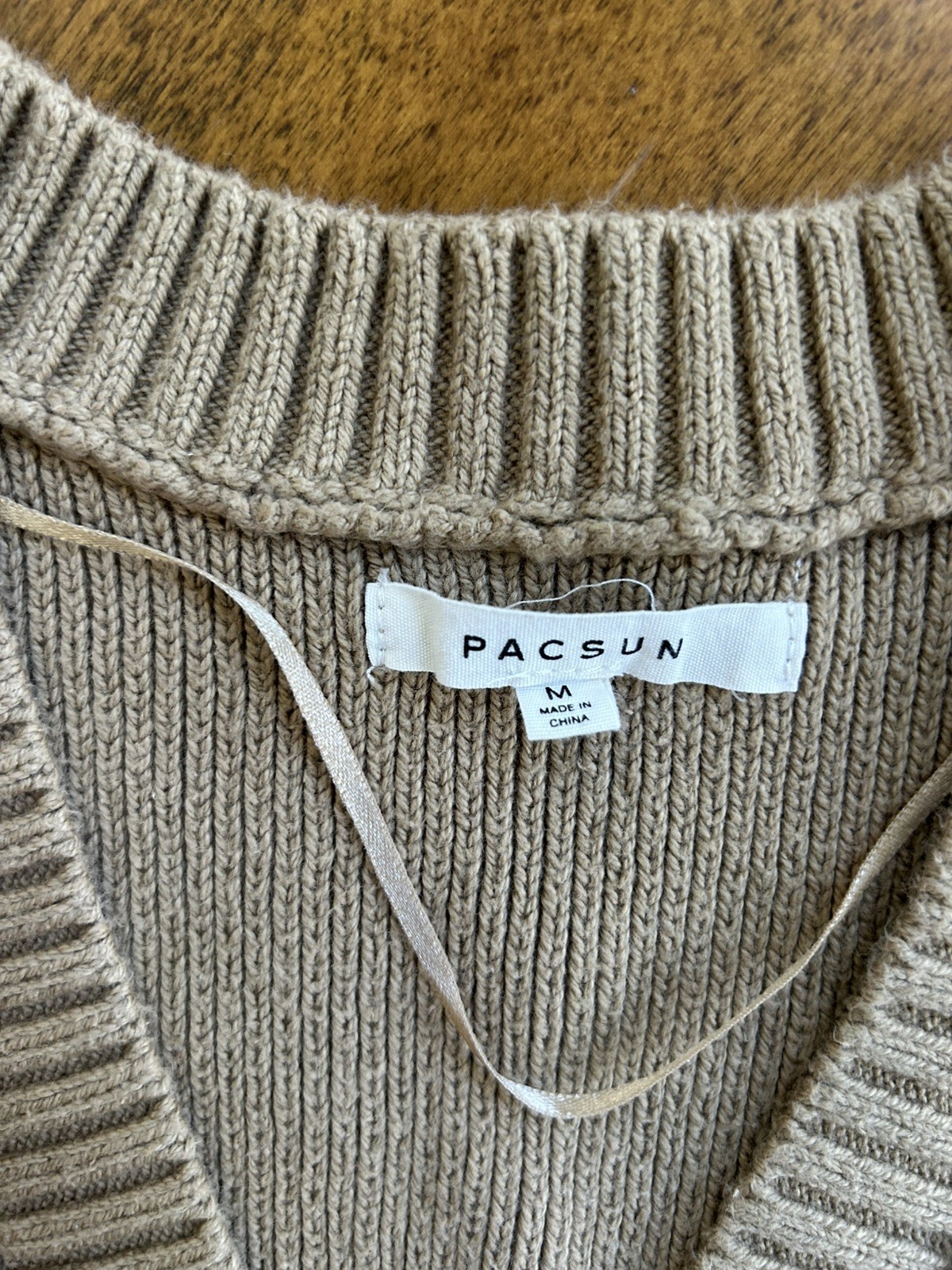 PACSUN Womens Sweater Vest Tennis logo size Medium (a)