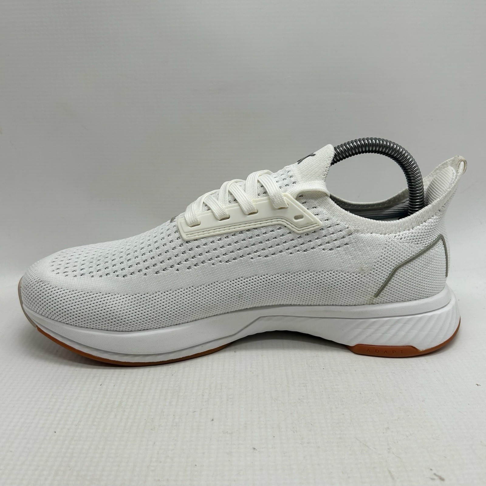 Flux Adapt Runner White Gum Mens Size 7.5 Women’s Size 9 US Athletic Knit Shoes