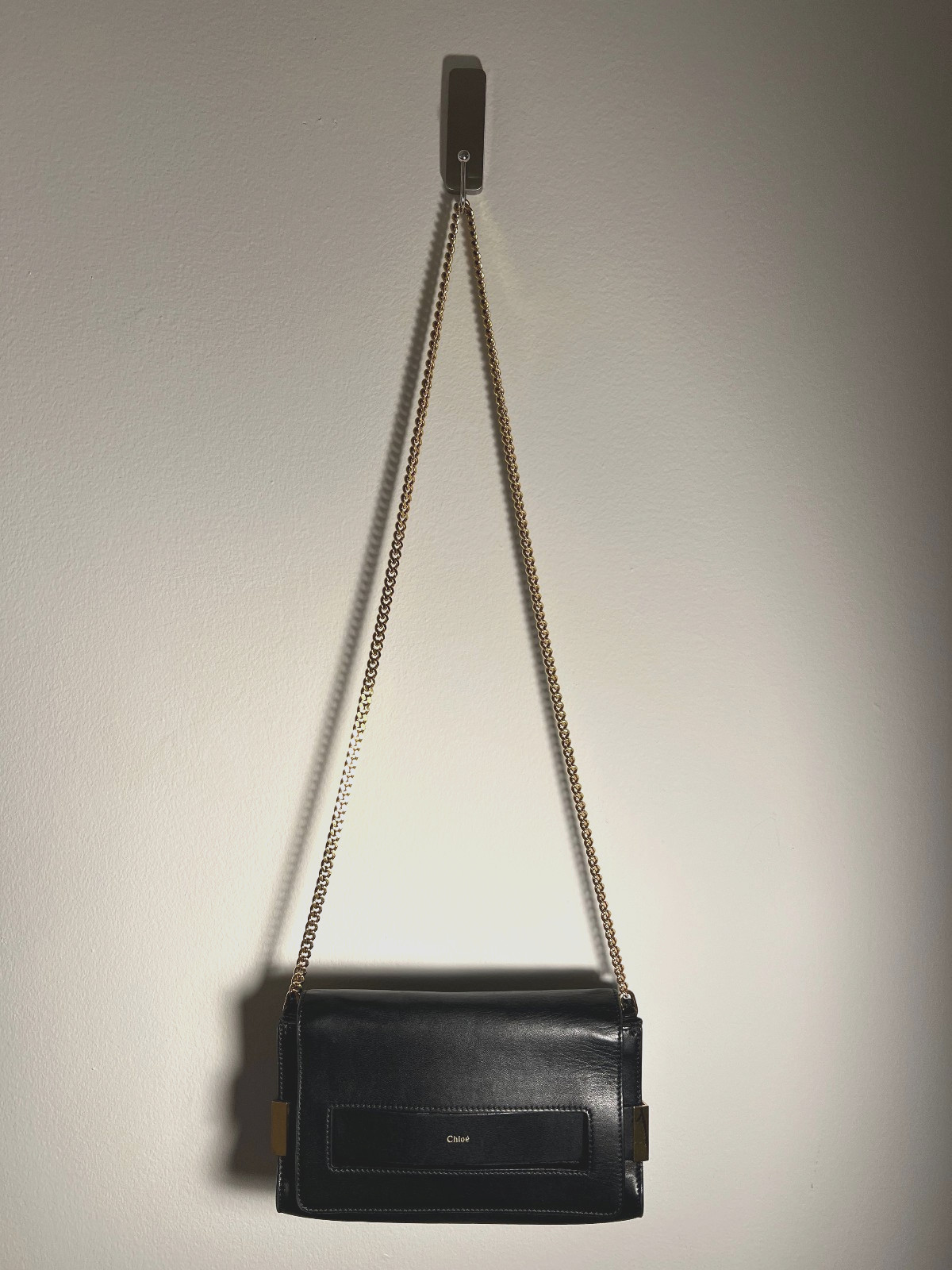 Chloé Elle Chain Clutch/Crossbody Bag Black Leather Gold Hardware