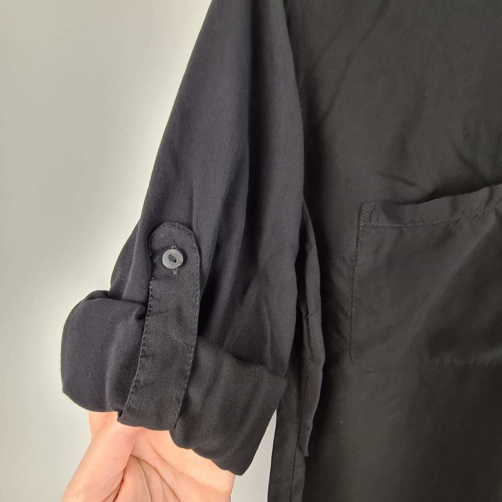 a.n.a. Women’s Black Button Up Collared Shirt 100% Rayon Lightweight Size L Tall