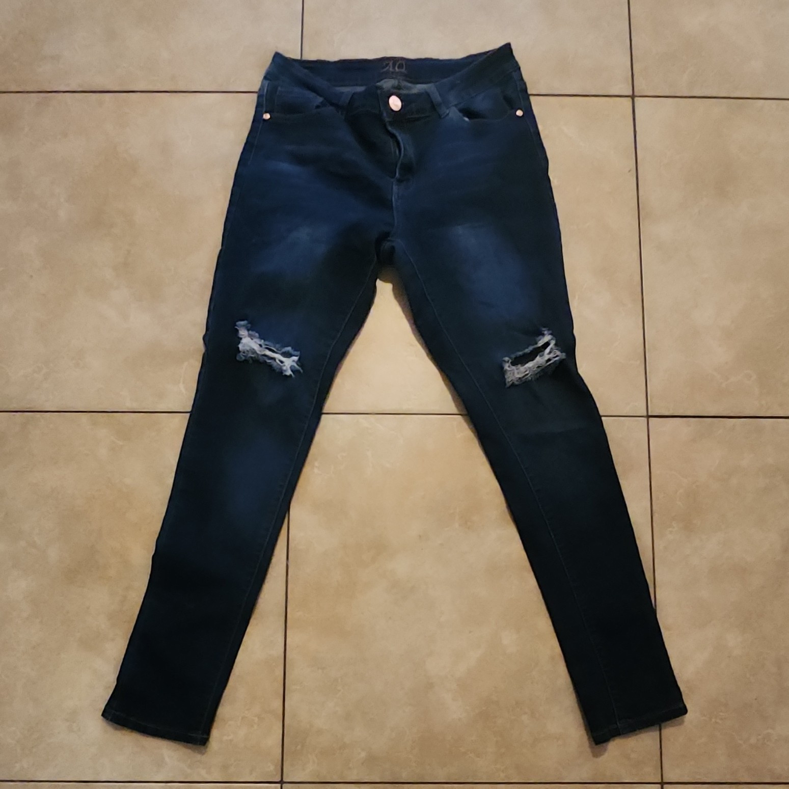 AQ Women’s Dark Wash Blue Skinny Jeans Mid Rise Stretch Distressed 5-Pocket