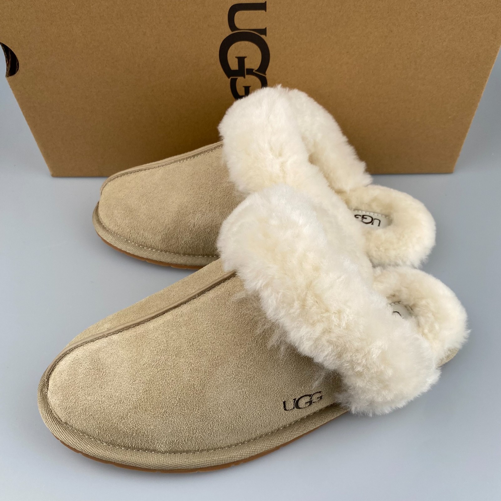UGG Women’s Scuffette II Sand UGG Women’s Slippers Select Size With Box