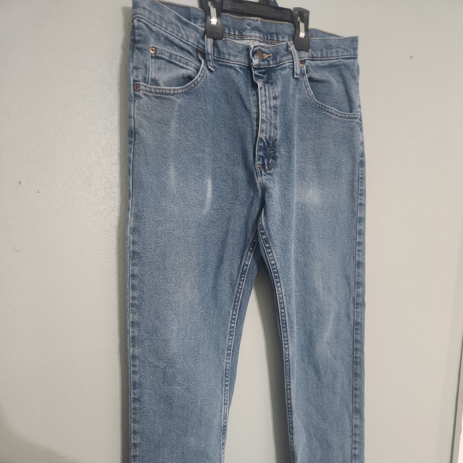 X3 PAIRS Wrangler Men’s Jeans 34×30 Relaxed Fit Blue Denim Straight Leg LOT OF 3