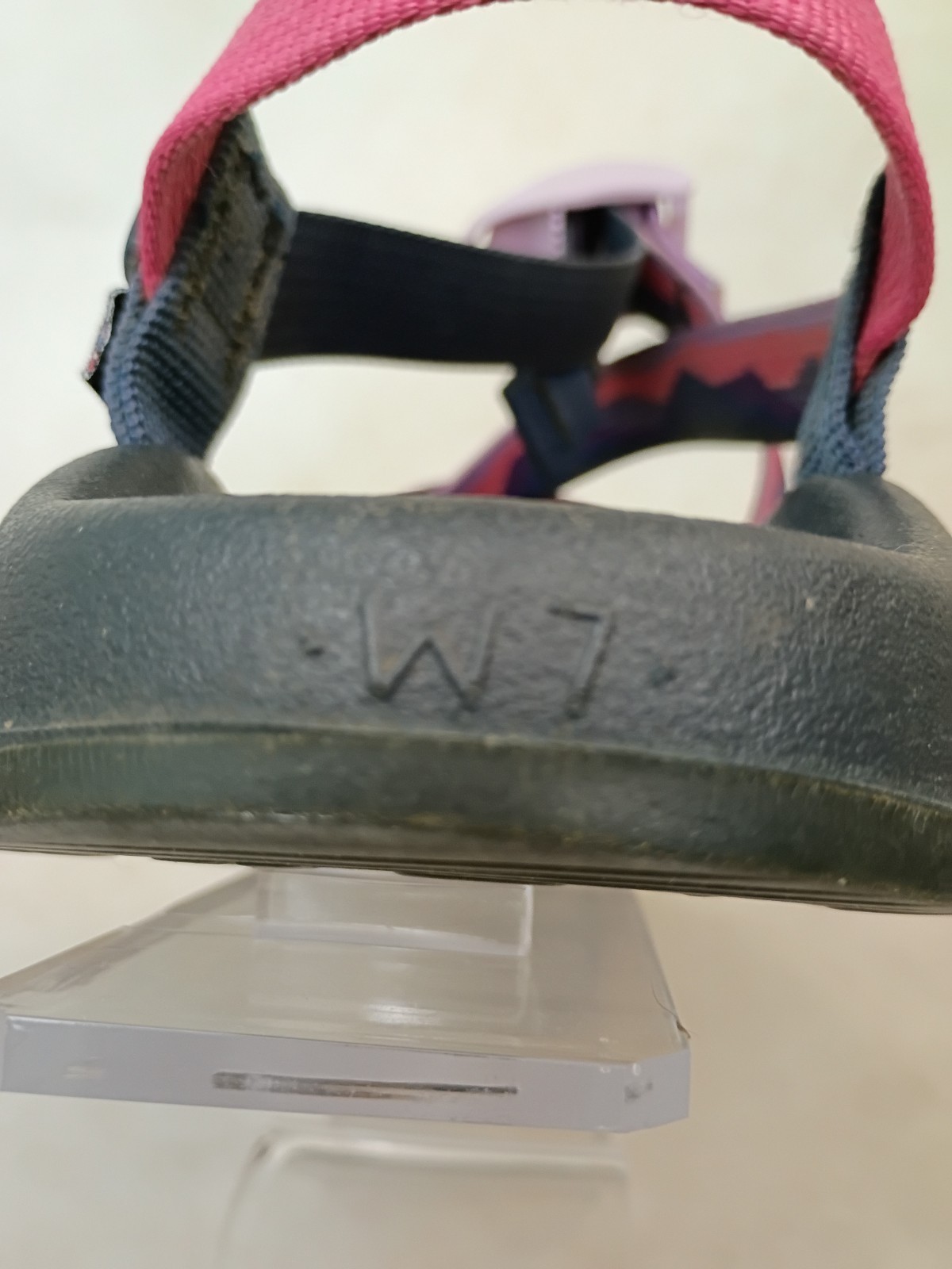 ChacoLove + One Adjustable Sandals Pink Purple W 7 EUC