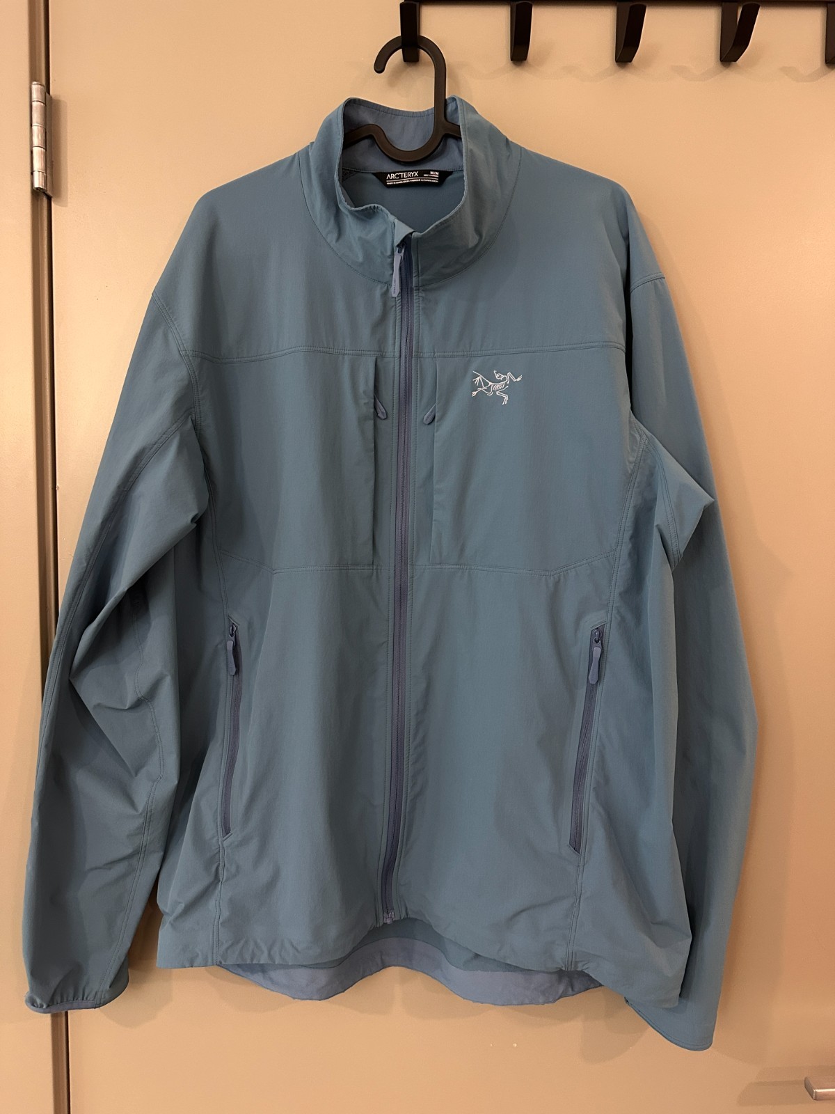 RARE Arc’teryx Gamma Lightweight Jacket Men’s Medium Stone Wash Blue Softshell