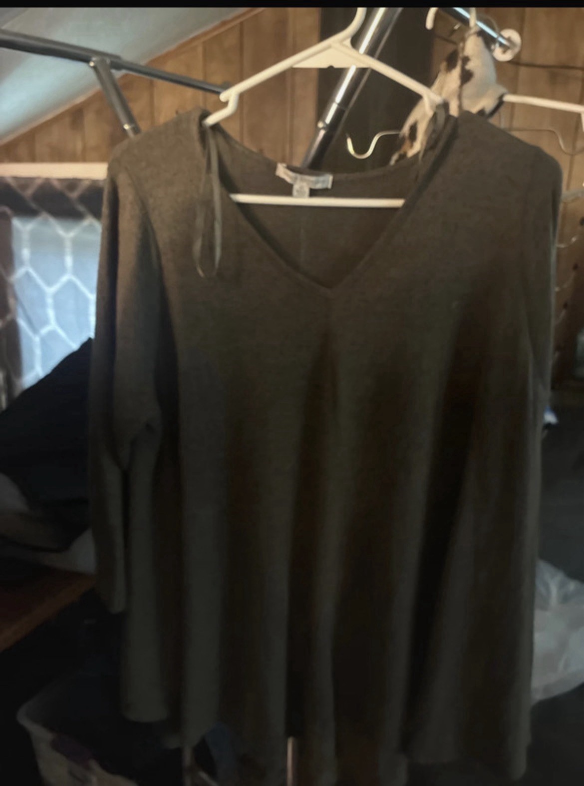 Women’s XL and LG TSHiRT bundle (as pictured)