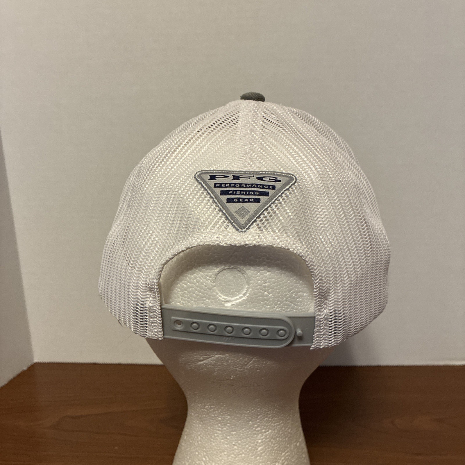 Columbia PFG Fish Flag Mesh Back Snapback Hat/Cap
