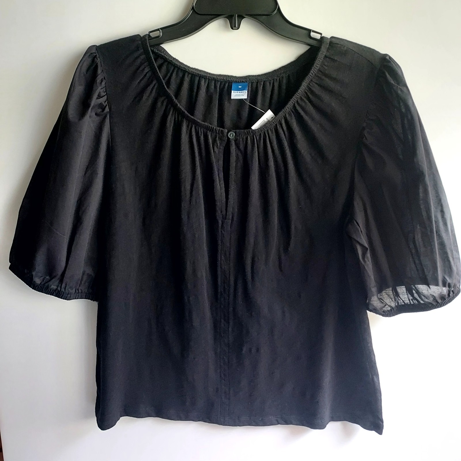 Old Navy Women’s Medium M Black 100% Cottton Puff Sleeve Top Round Neck Keyhole