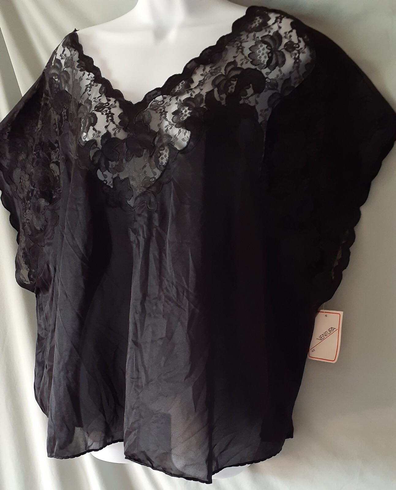Ventura BLACK CAMISOLE TOP SLEEVELESS NYLON VINTAGE STYLE 3X 60″ BUST