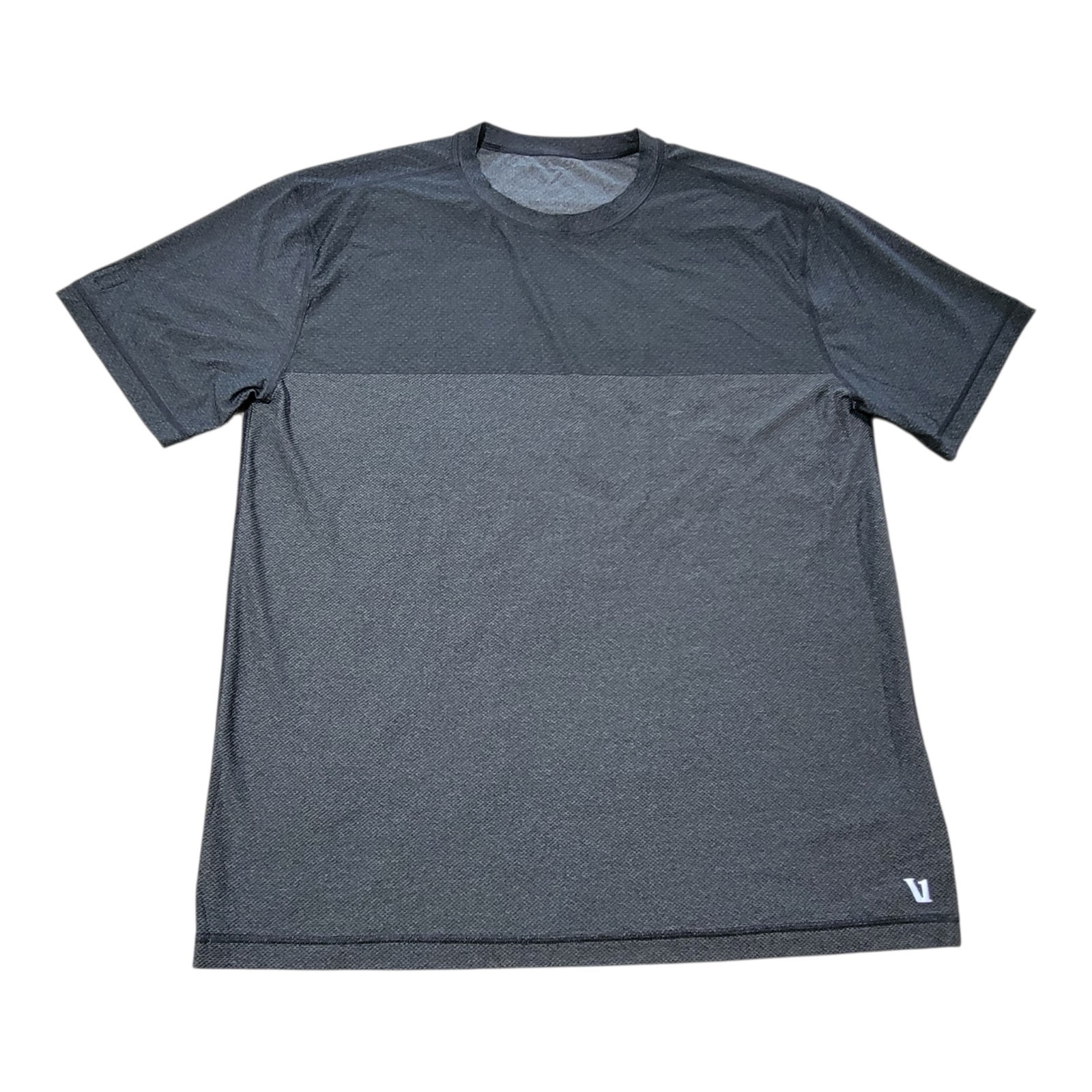 Vuori Men V197 Performance T-Shirt Charcoal Heather Grey Short Sleeve Size XXL