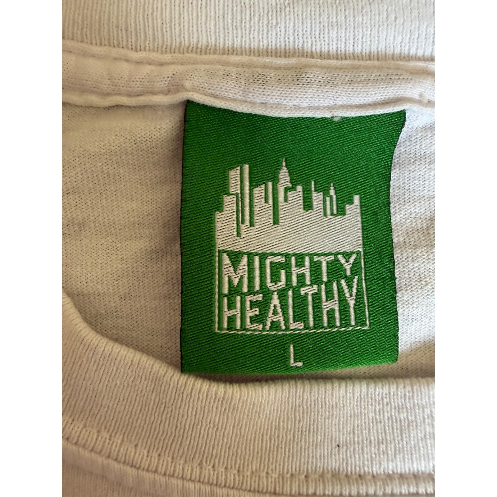 Mighty Healthy Graphic Tee Mens Large White Excellent Watercolor Eyes Streetwear