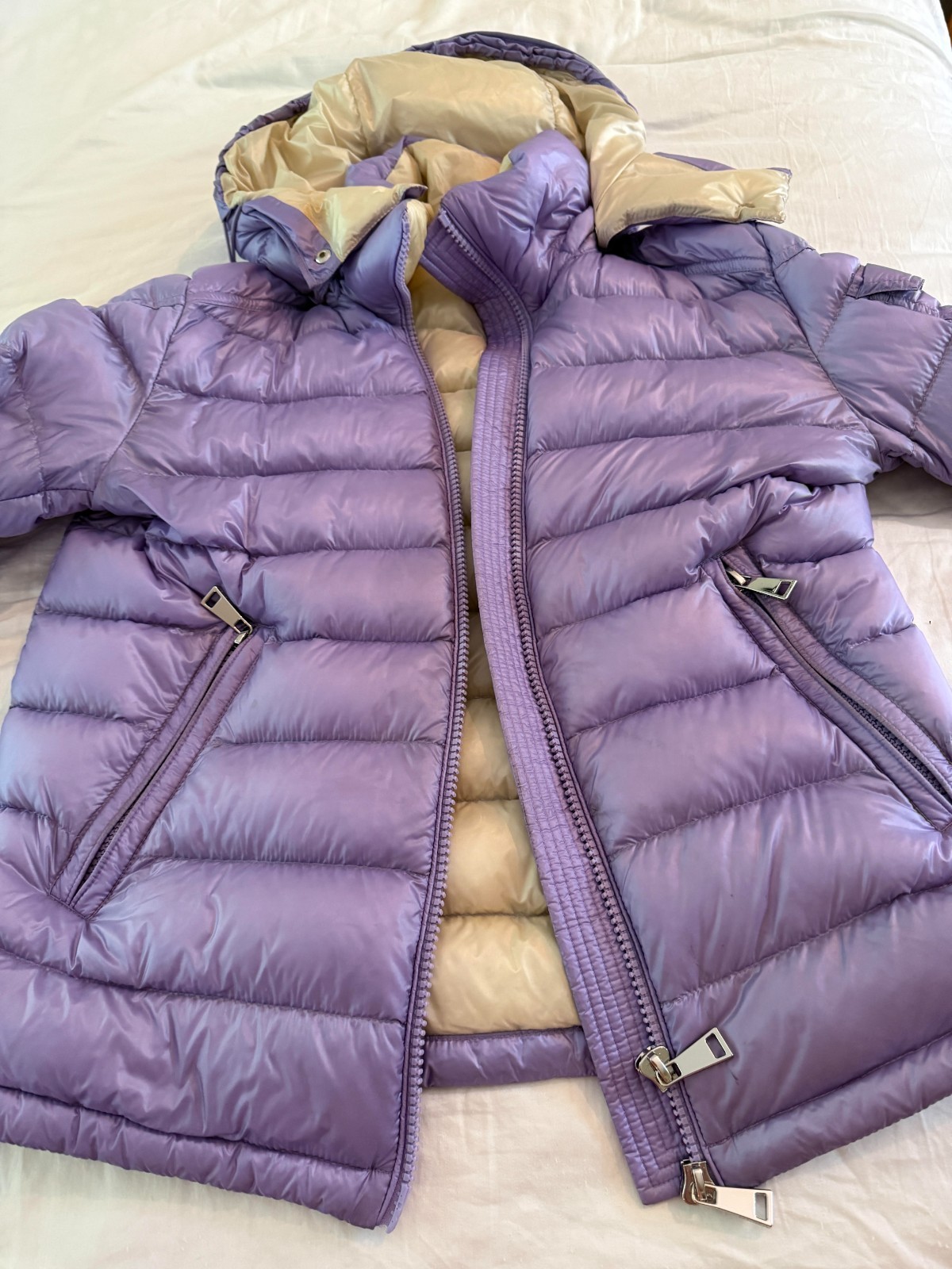 Womens Moncler Down Jacket Size 2 very good condition