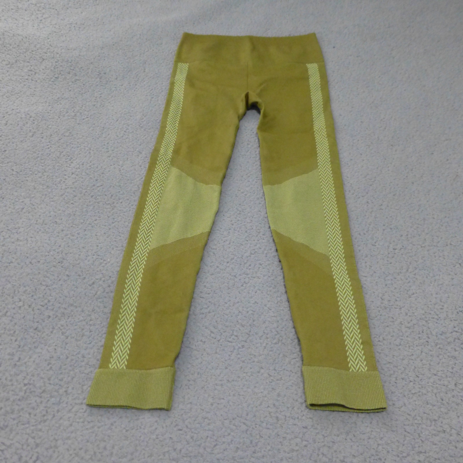 Fabletics Leggings Womens Medium Full Length Green Pull On Compression