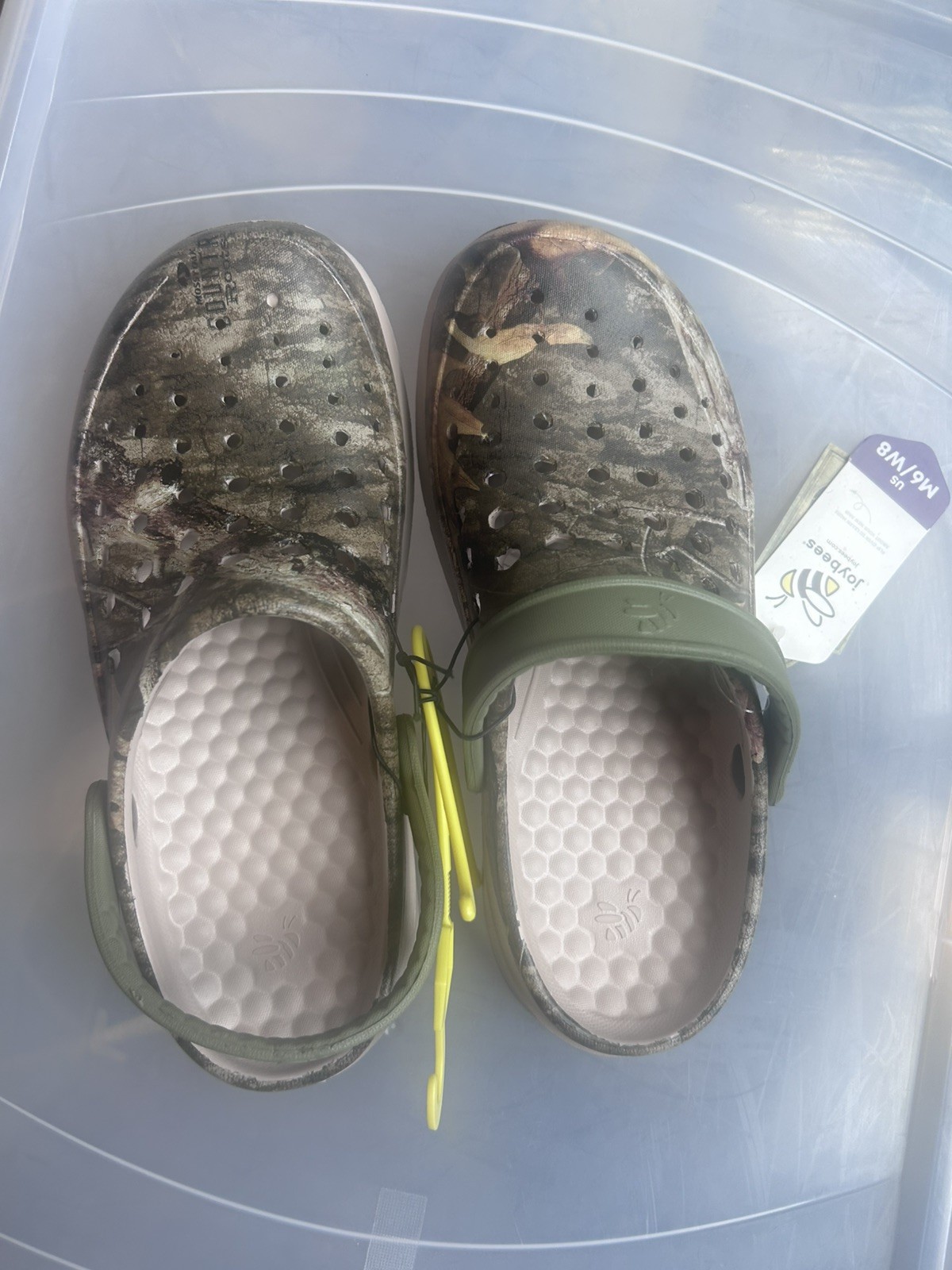 Joybees Active Clog Sandals in Camouflage Green Size – Women’s 8/Men’s 6
