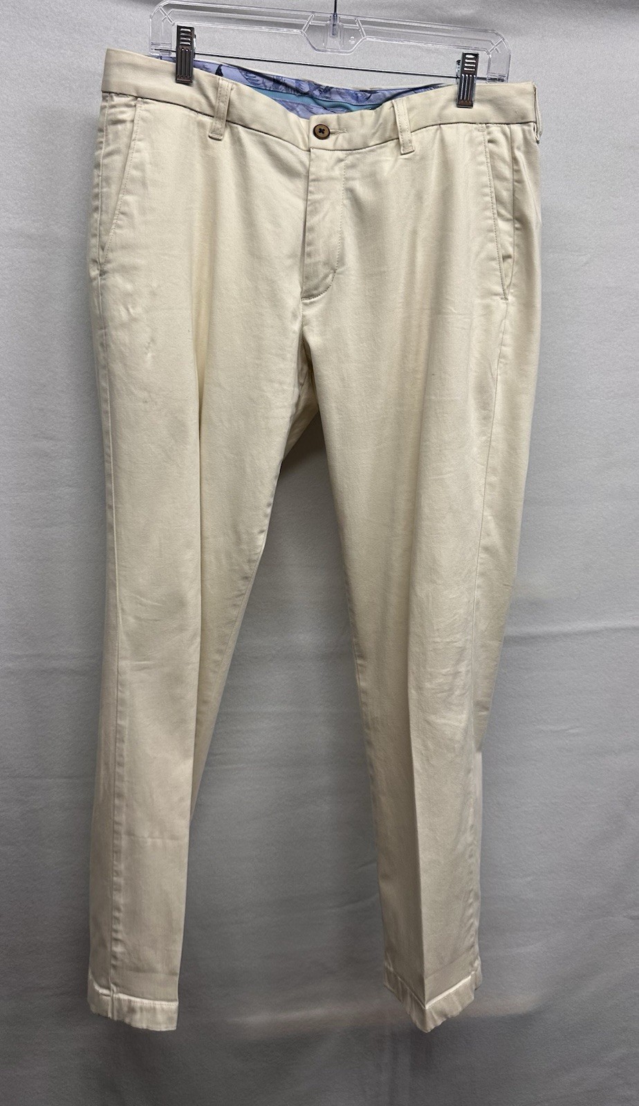 Tommy Bahama Light Beige Men’s Chino Pants 32 x 30 Stretch Flat Front